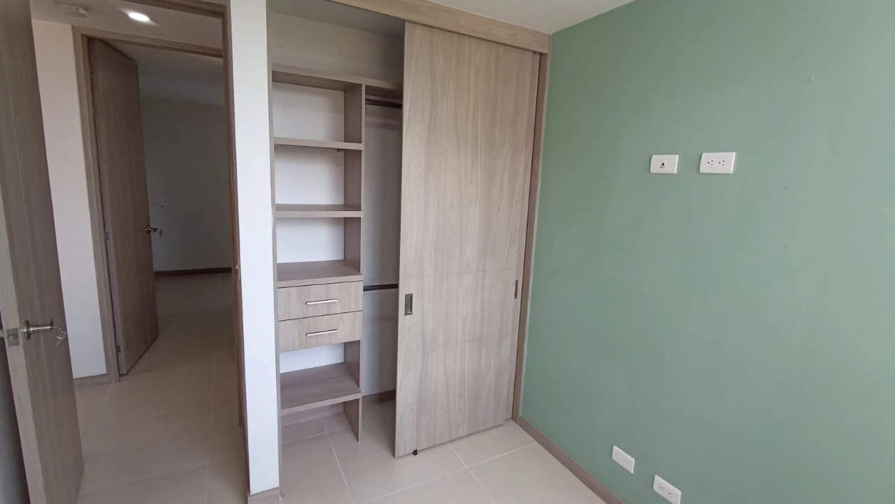 Apartamento en arriendo en Rionegro- los colegios