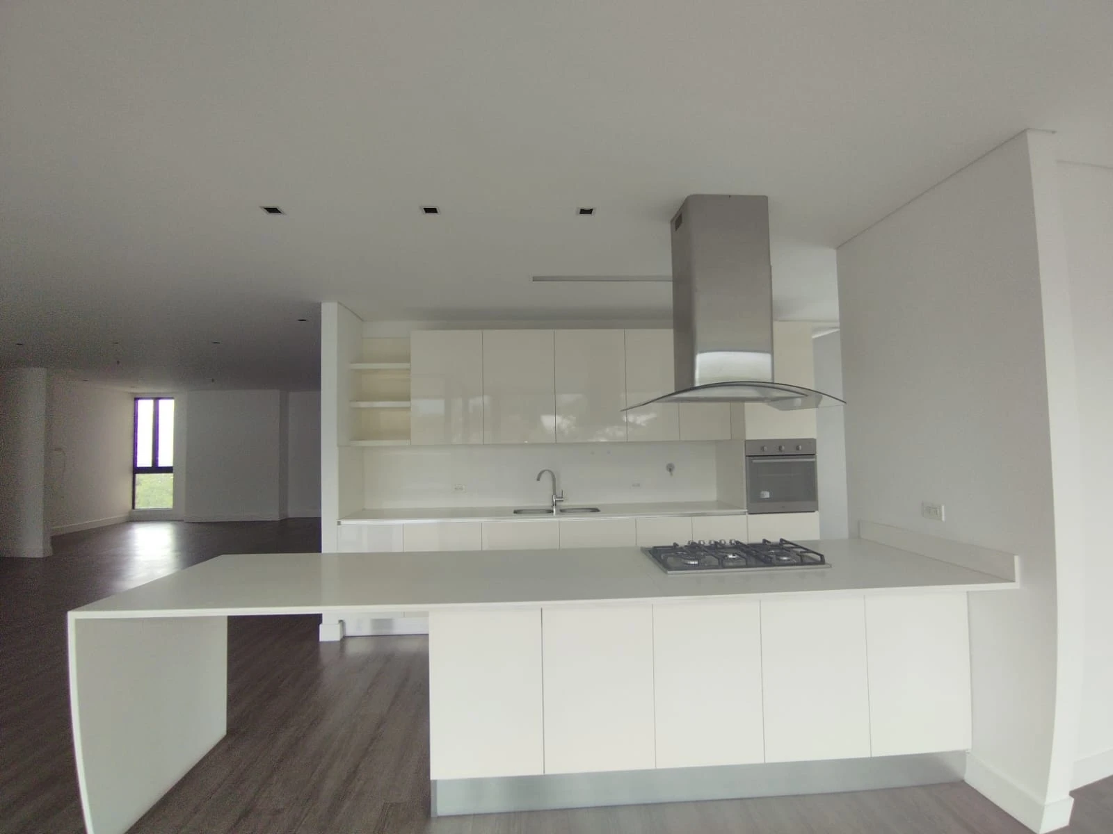 Arriendo Apartamento en el Poblado Sector loa Balsos