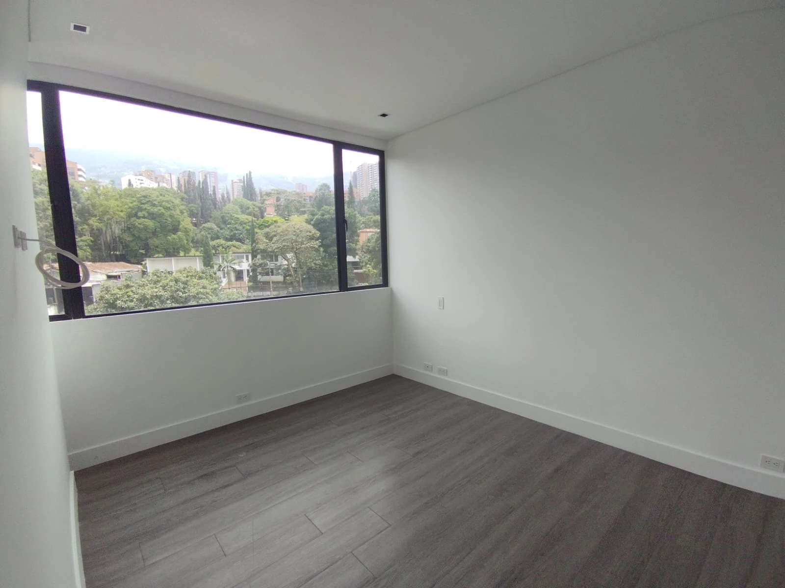 Arriendo Apartamento en el Poblado Sector loa Balsos