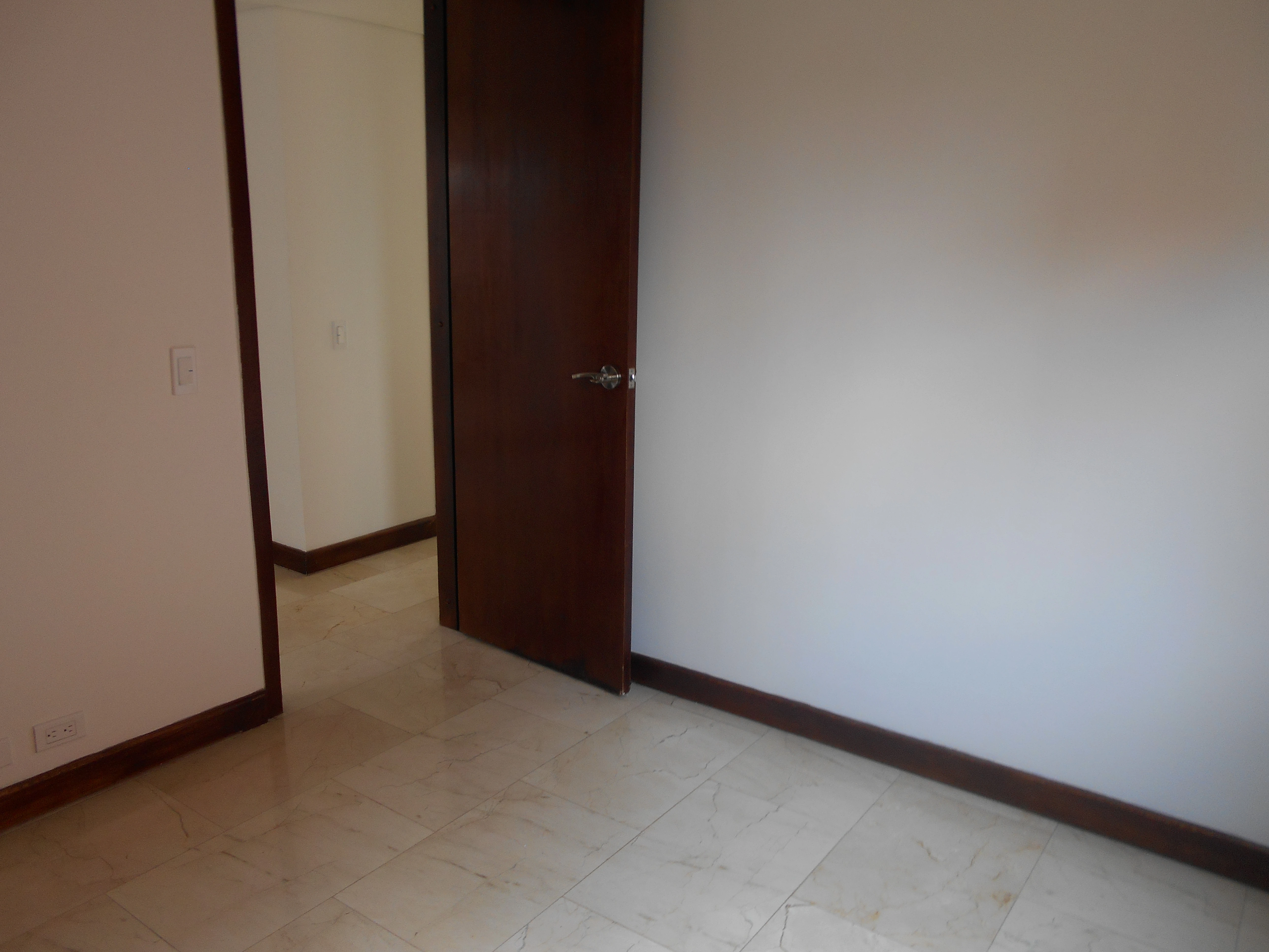 Apartamento en Arriendo sector loma del escobero