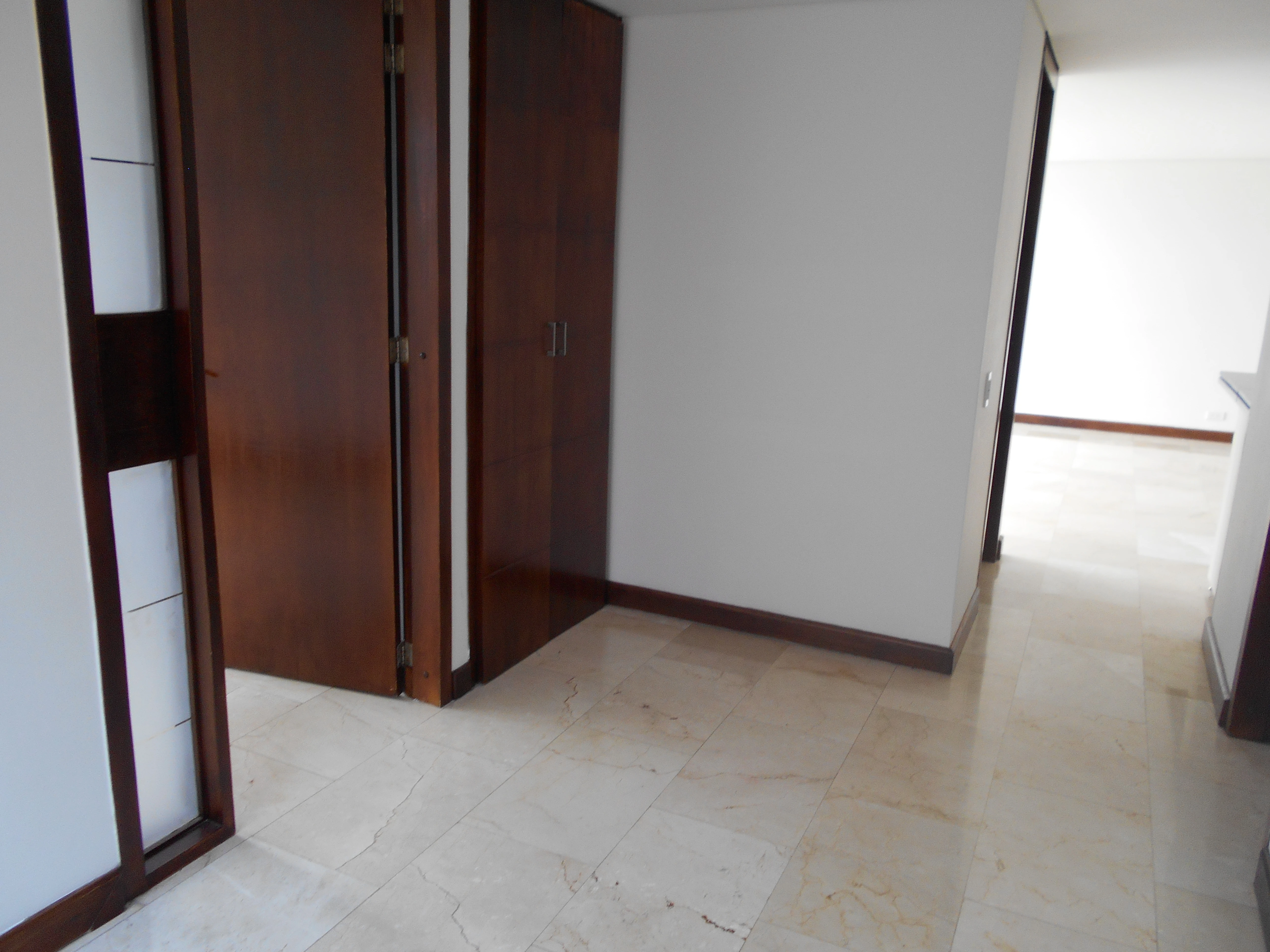 Apartamento en Arriendo sector loma del escobero
