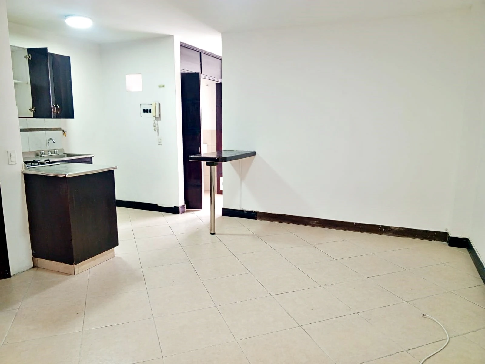 Aparta estudio en arriendo belén la palma 