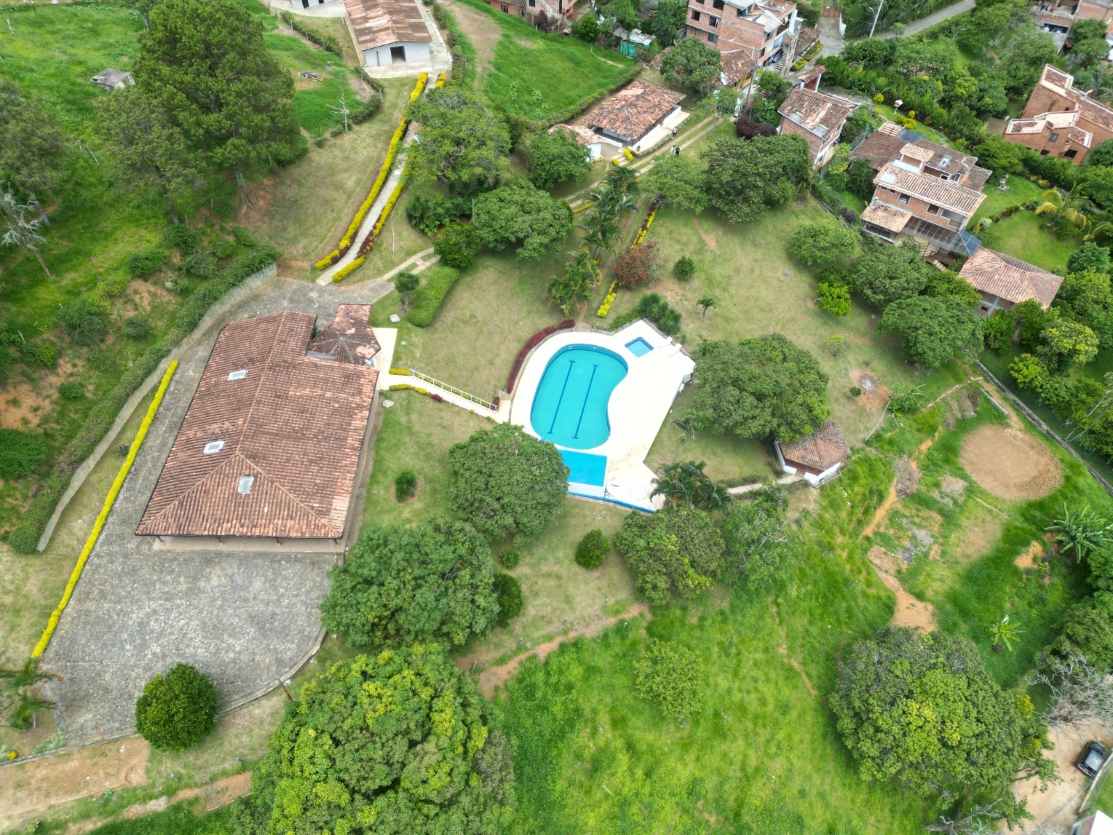 Finca de recreo en Venta vereda alvarado Copacabana