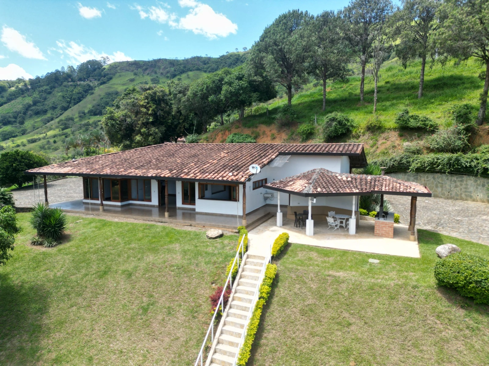 Finca de recreo en Venta vereda alvarado Copacabana