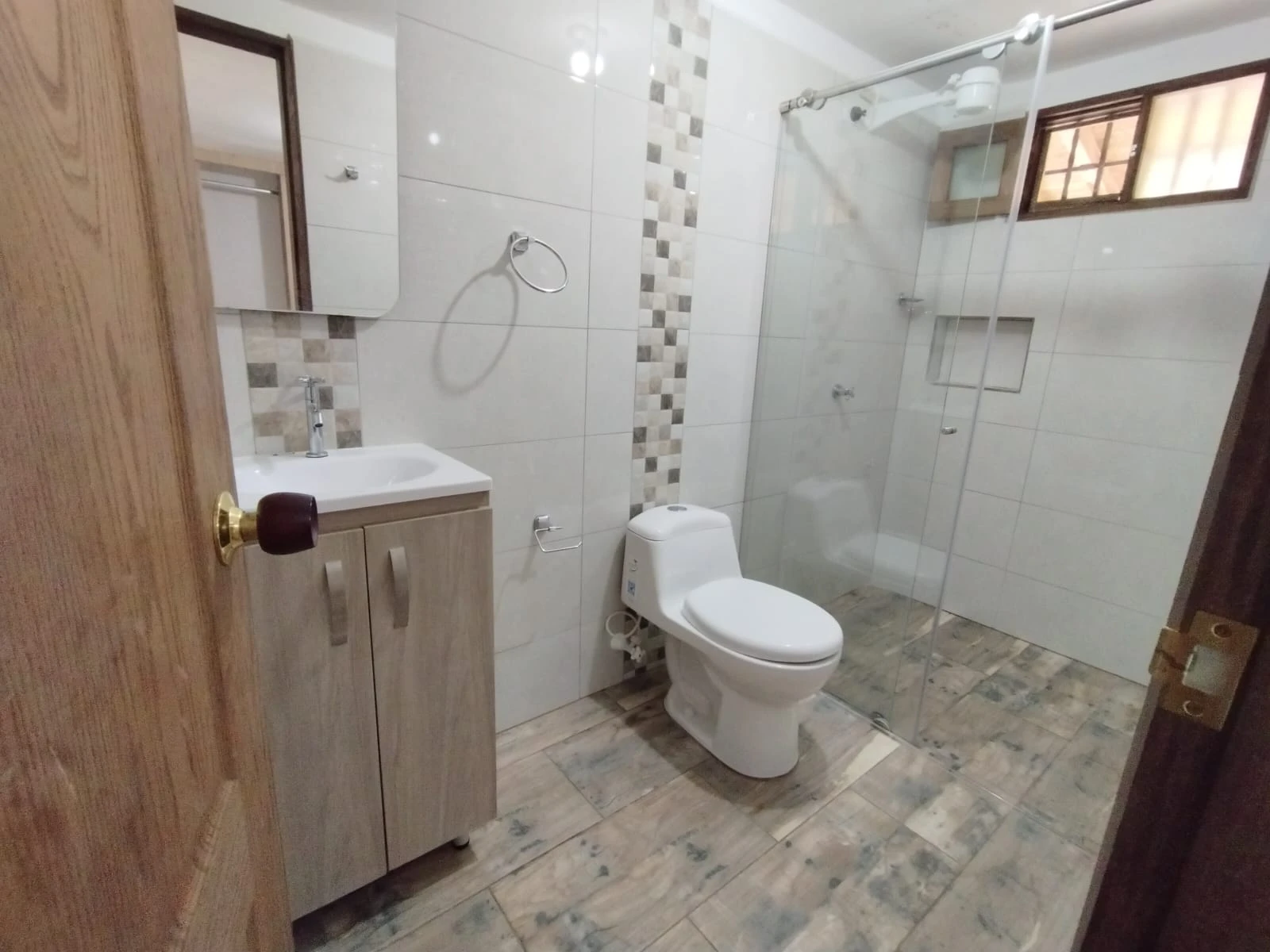 CASA LOTE EN ARRIENDO ALTO VALLEJO, RIONEGRO 