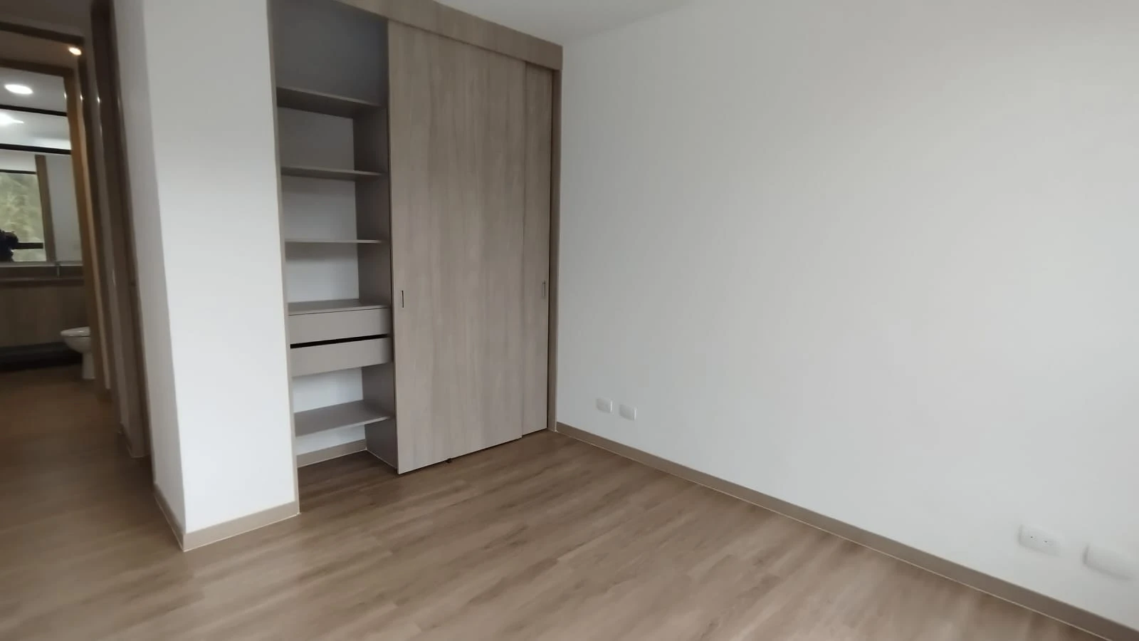 APARTAMENTO EN VENTA EN SAJONIA, RIONEGRO 