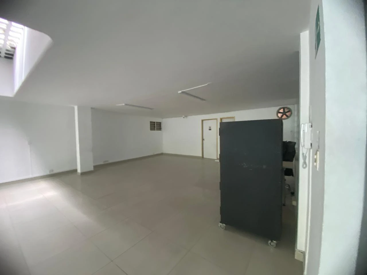 Arriendo Local comercial en el Poblado