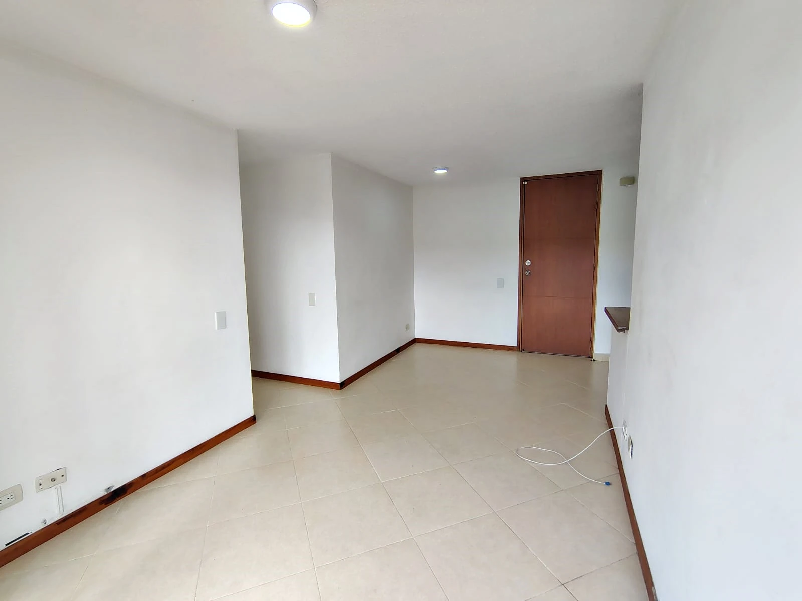 Apartamento en arriendo sector Loma del Indio