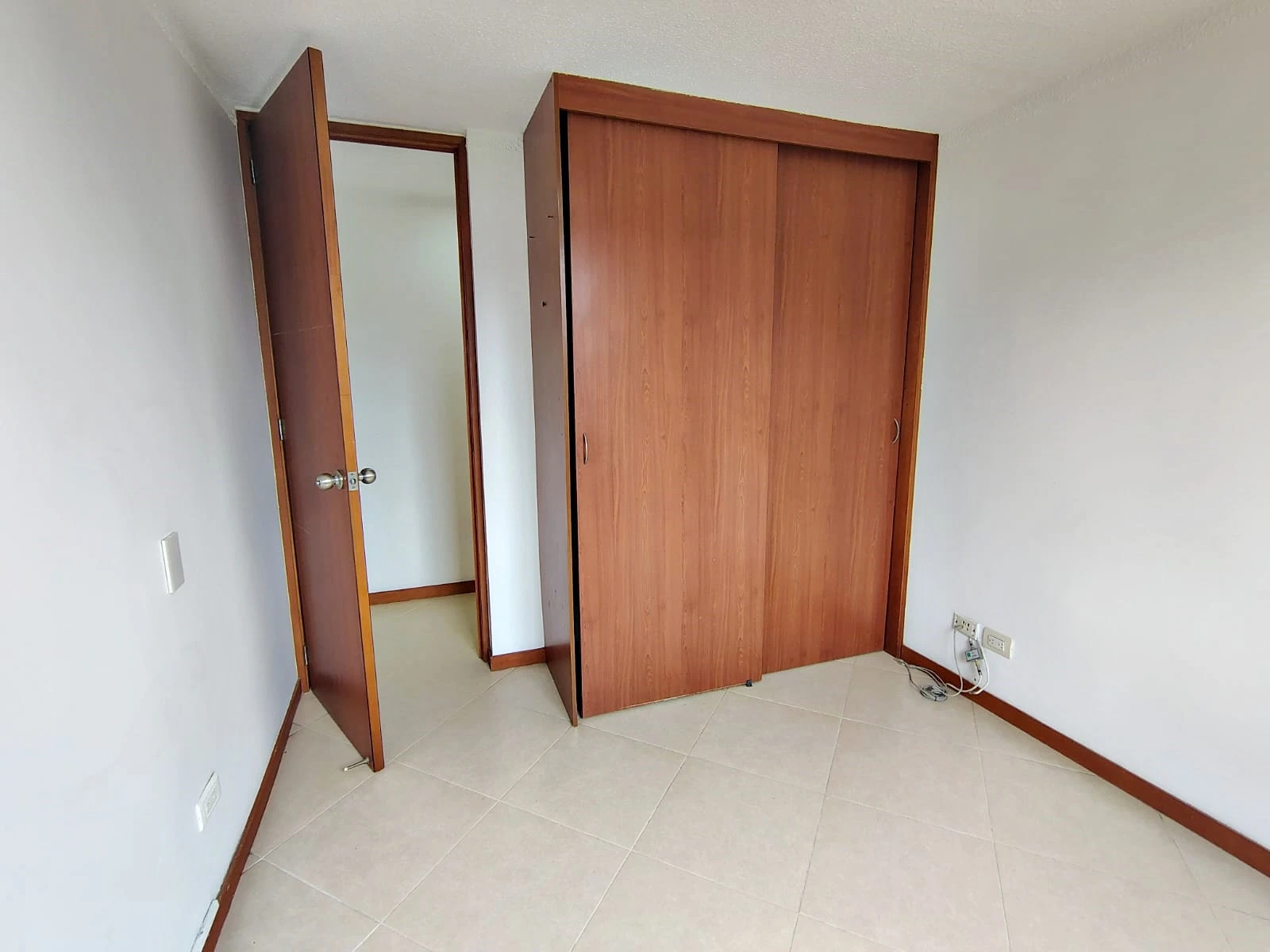 Apartamento en arriendo sector Loma del Indio