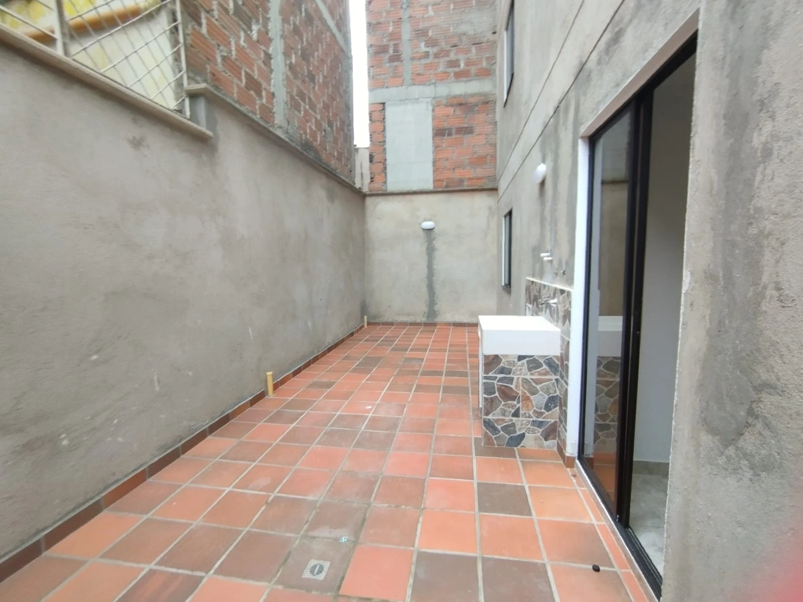 Arriendo Apartamento sector Manrique Central