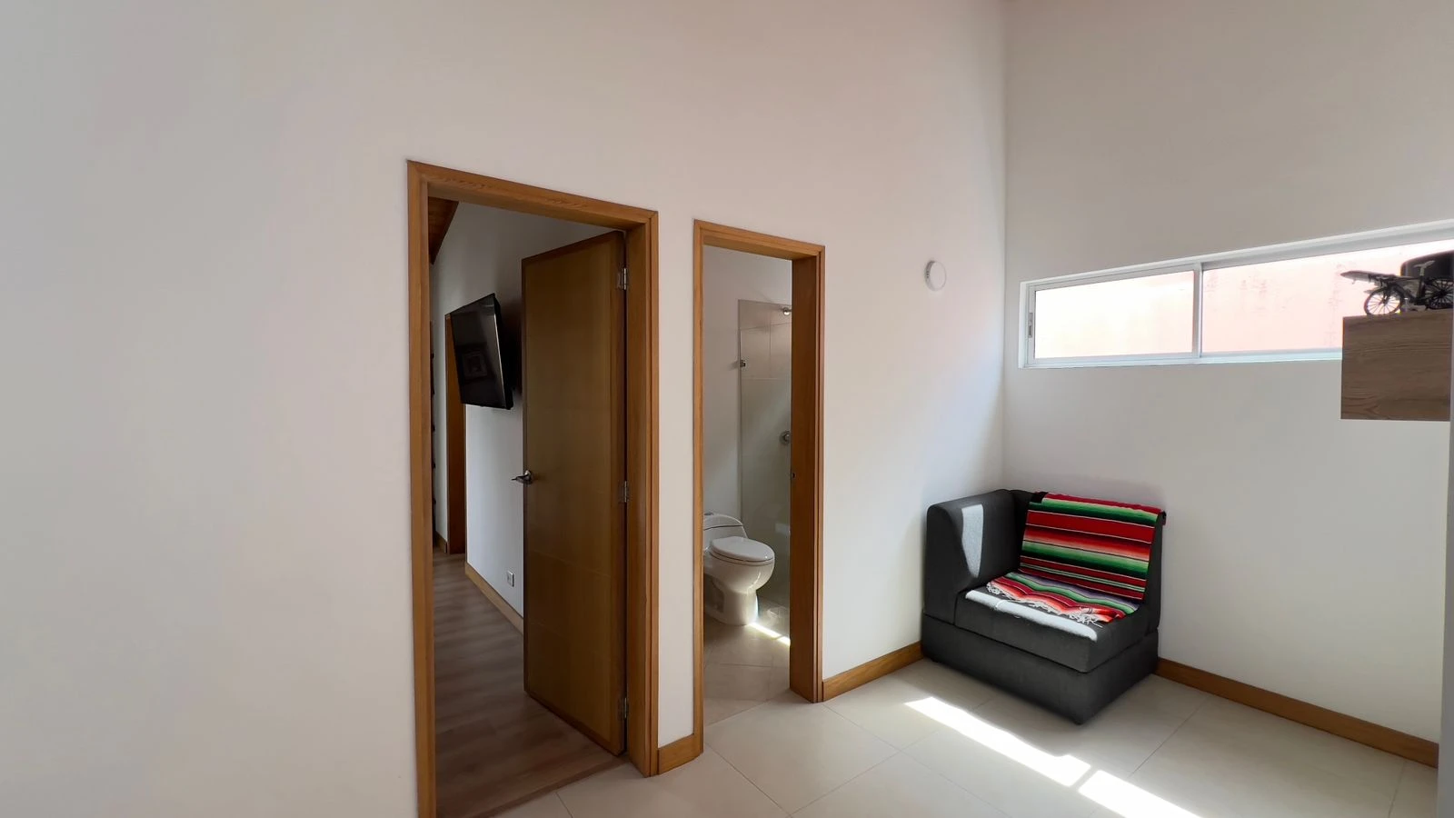CASA EN ARRIENDO EN PIETRASANTA, SAN ANTONIO