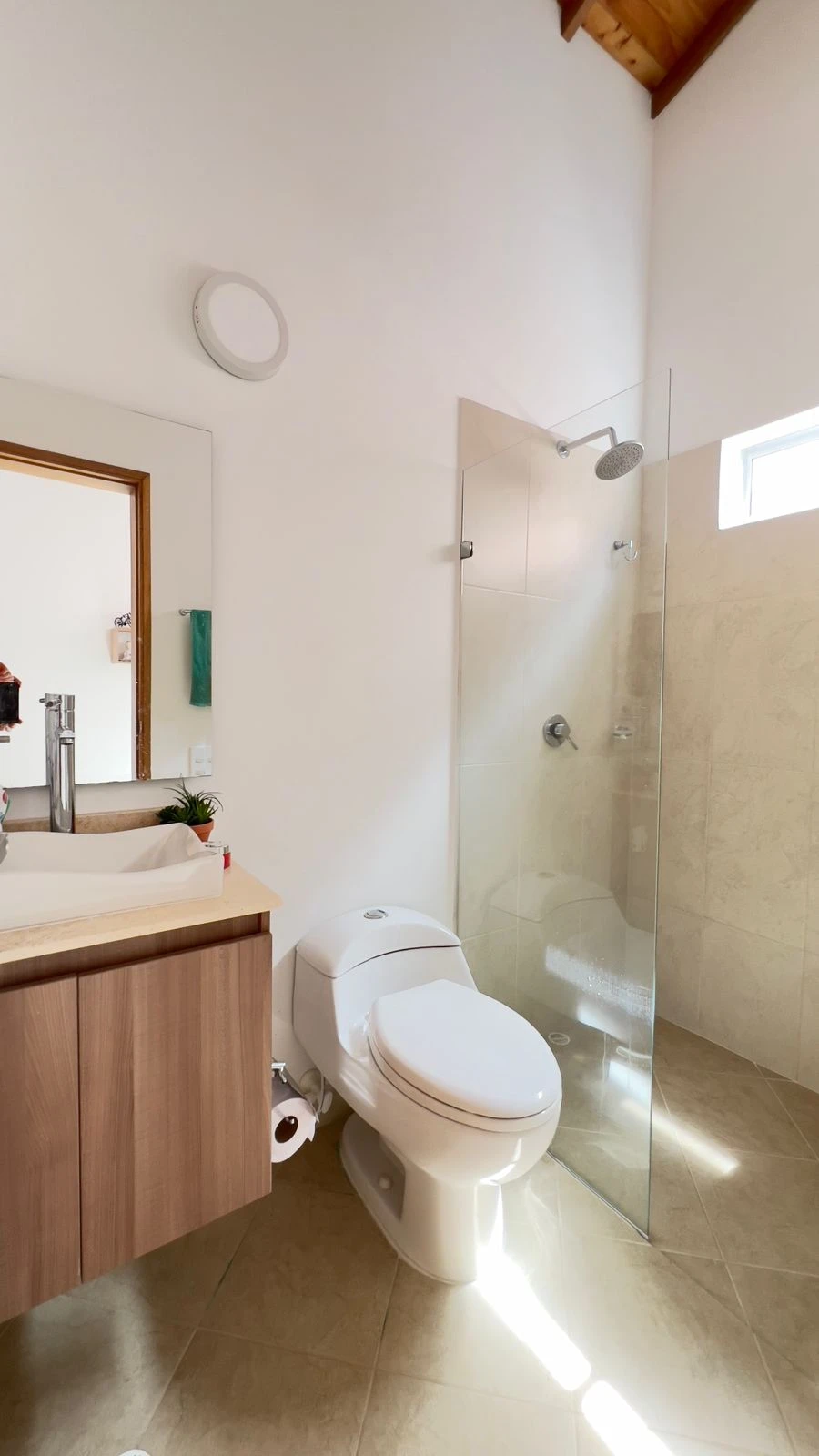 CASA EN ARRIENDO EN PIETRASANTA, SAN ANTONIO