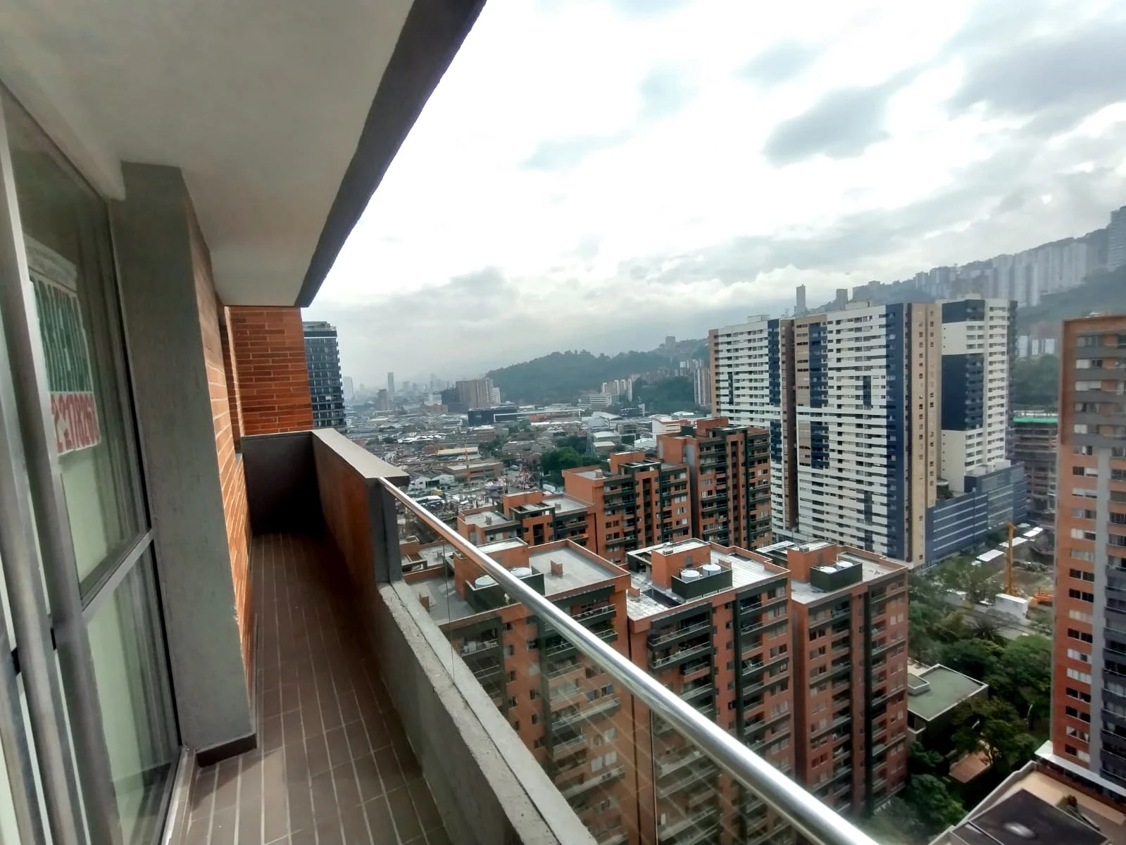 Apartamento en arriendo sector Ciudad del Rio