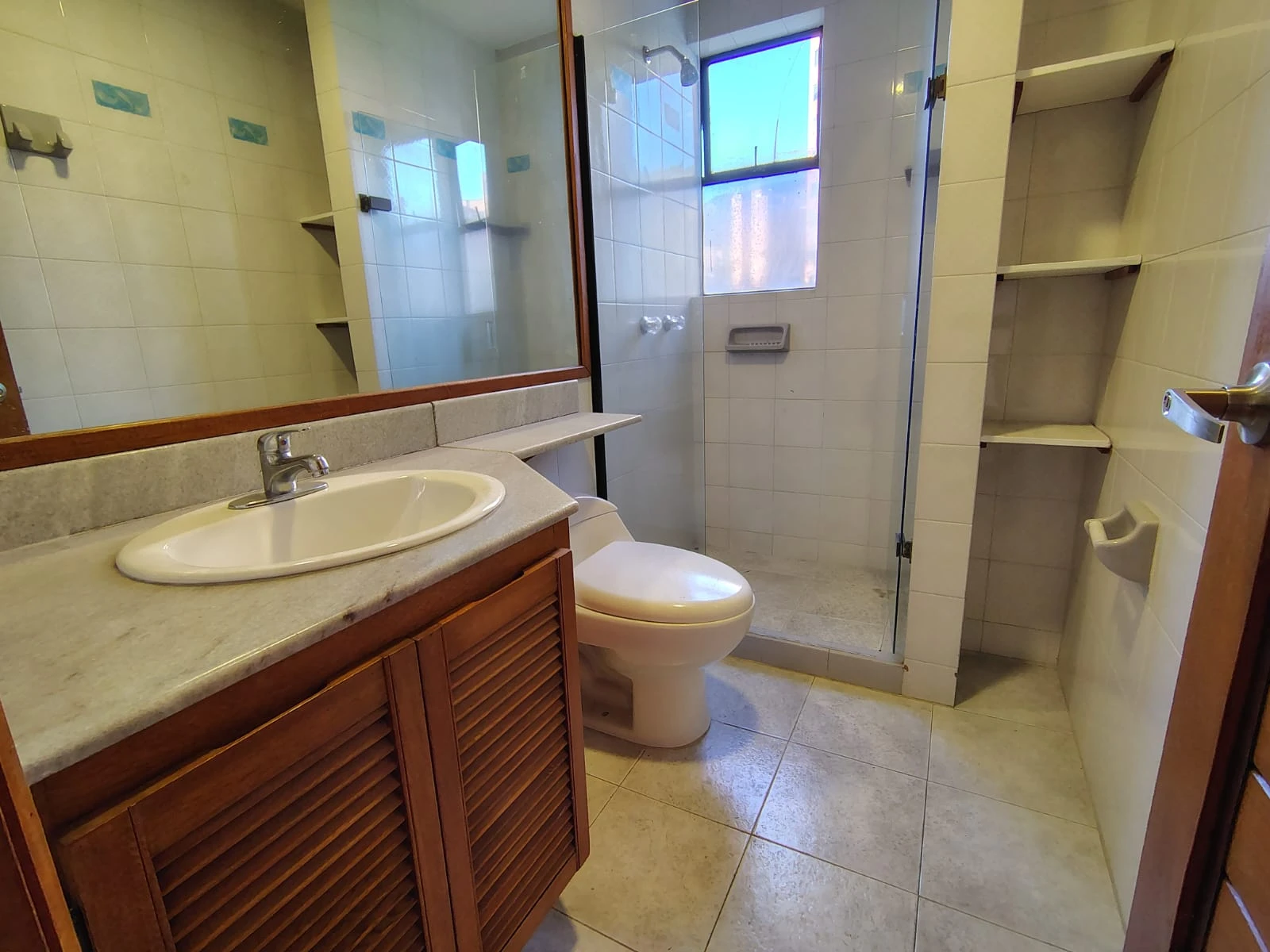 Apartamento en arriendo sector Transversal Intermedia