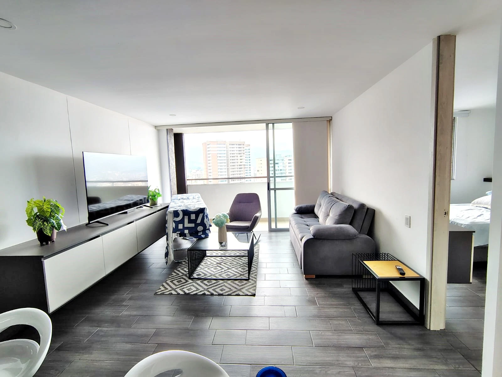 Apartaestudio en arriendo los González 