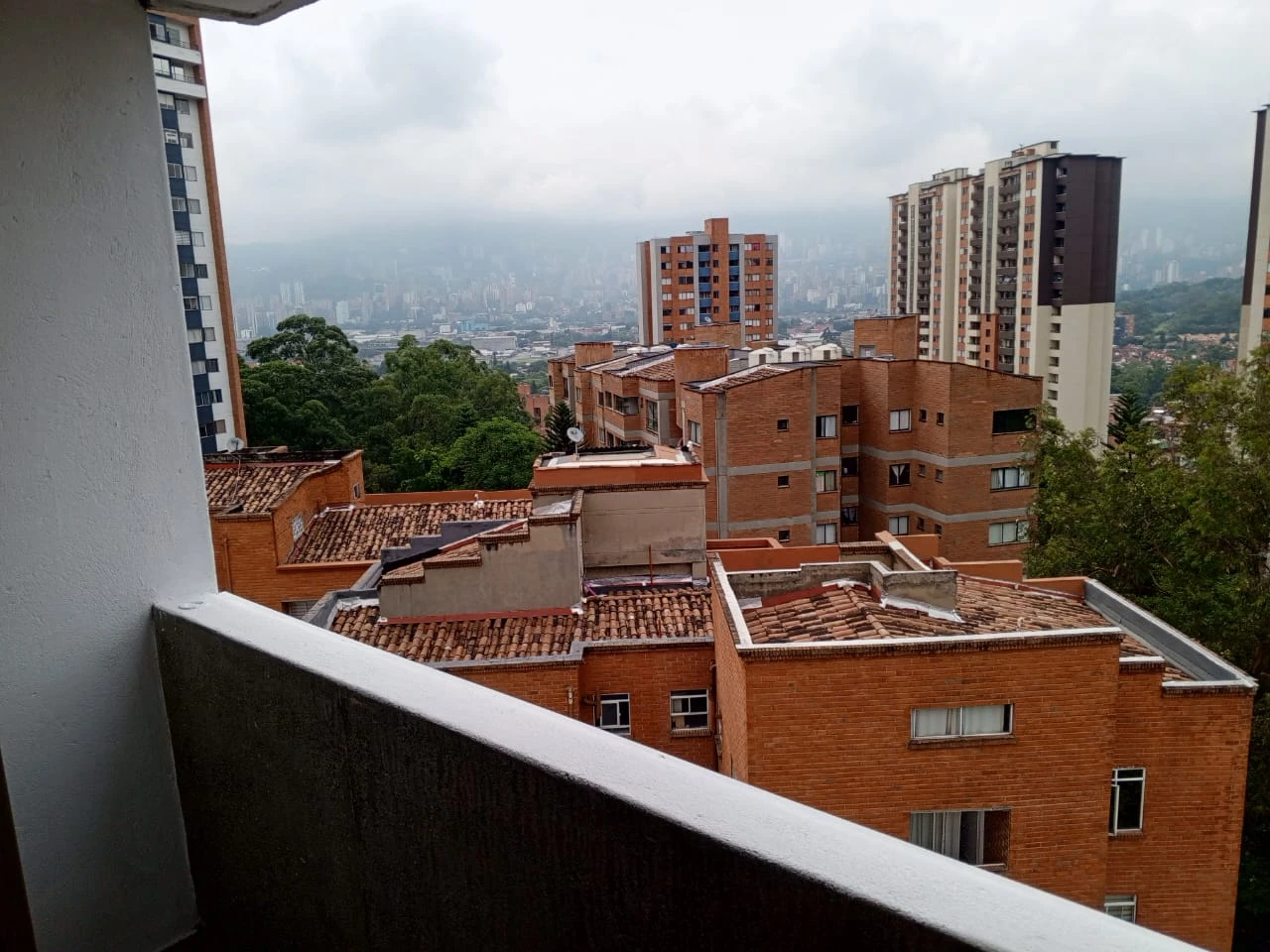 Apartamento en arriendo en la Loma De Los Bernal, Belén 