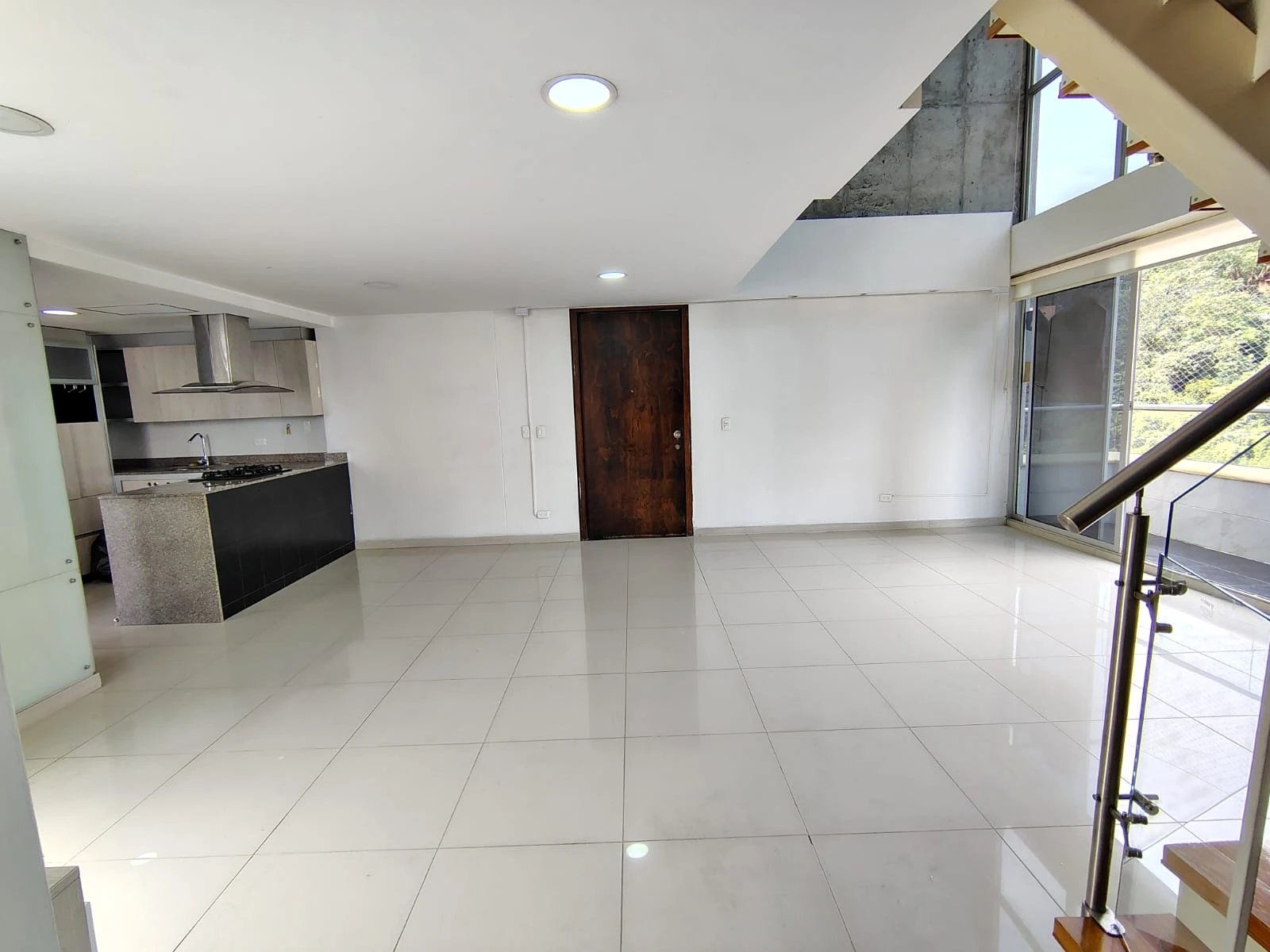 Penthouse en arriendo sector loma del Indio
