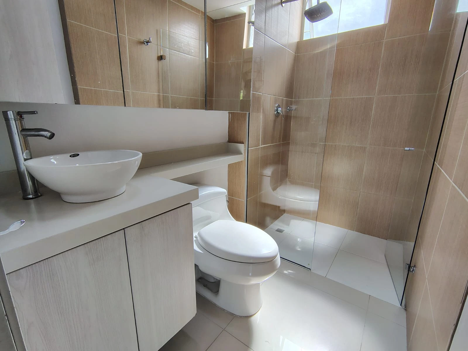 Penthouse en arriendo sector loma del Indio