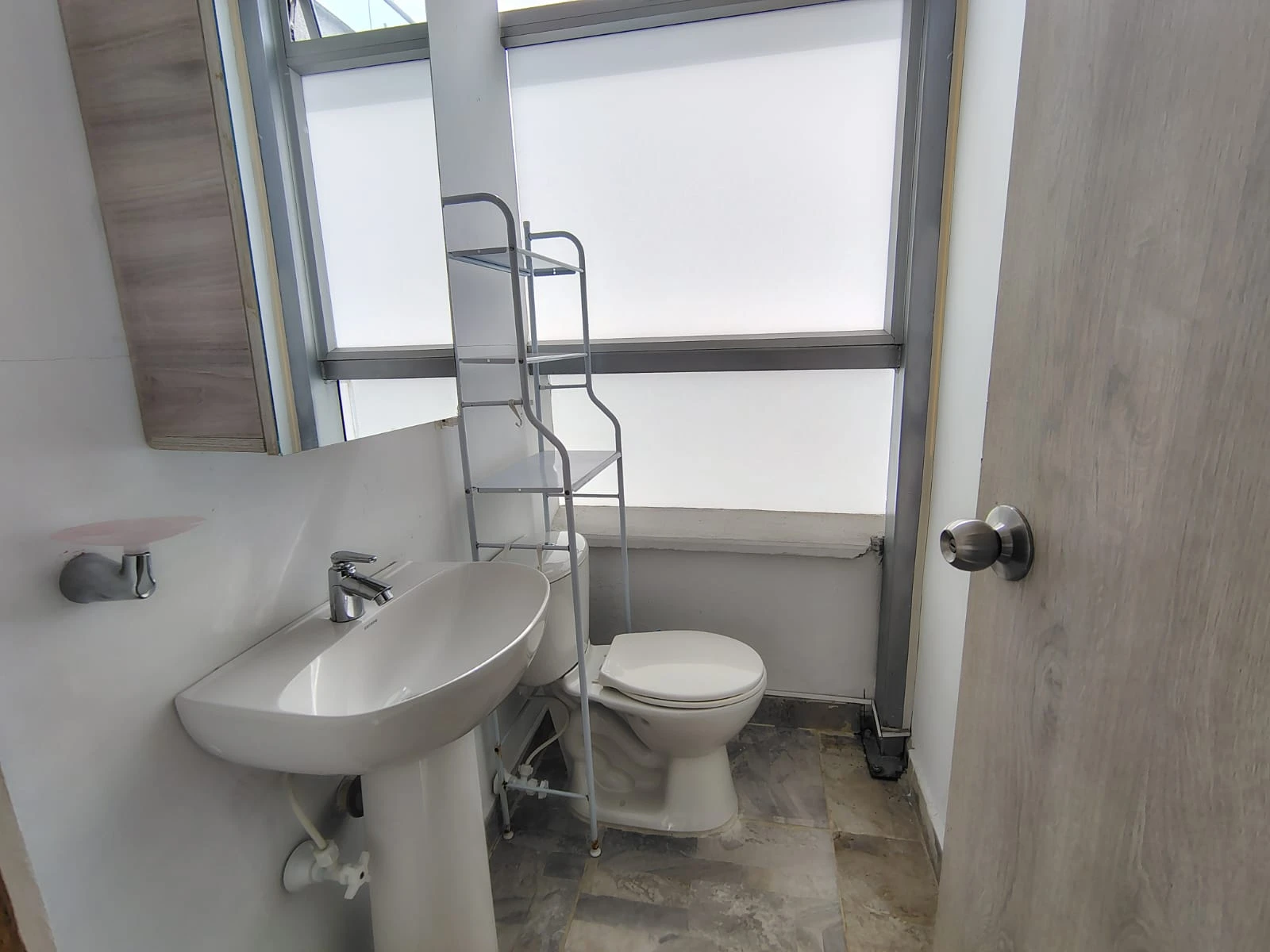 Penthouse en arriendo sector loma del Indio