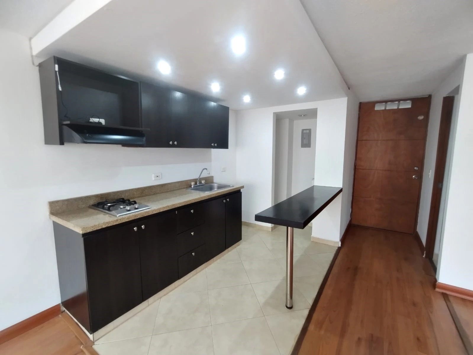 Apartaestudio en arriendo sector la Candelaria