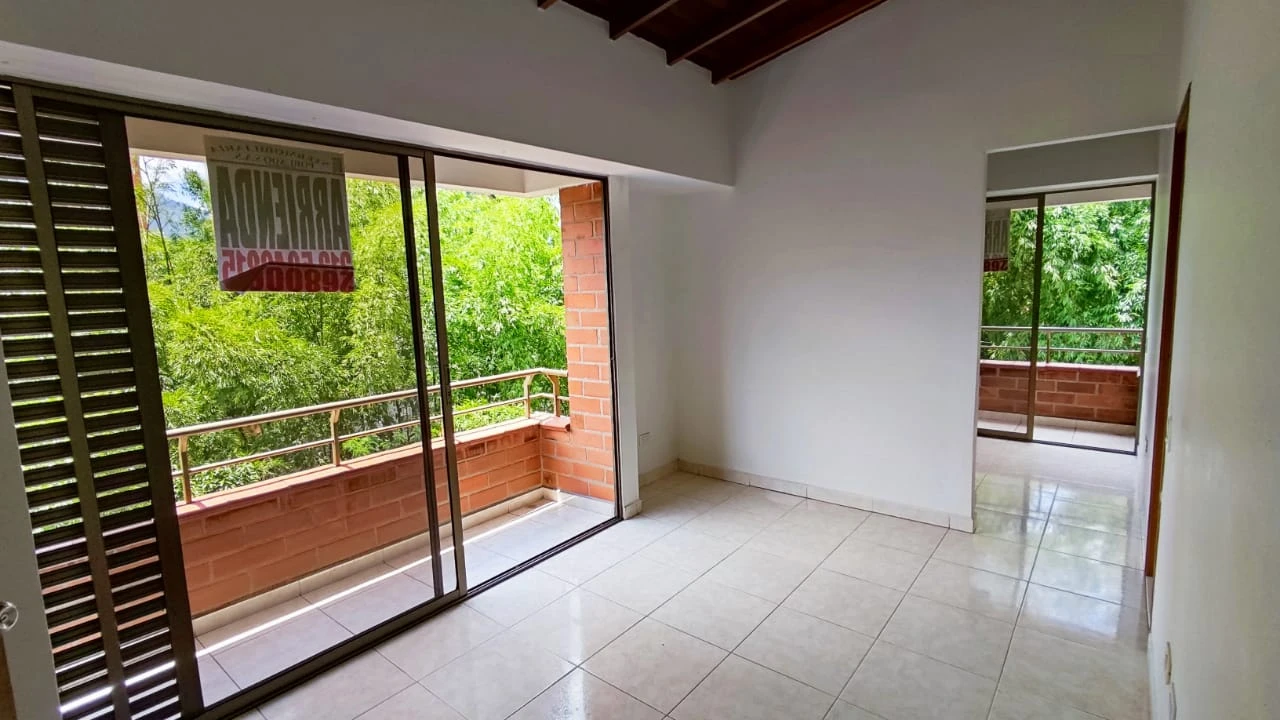 Apartamento Duplex  en Arriendo sector Mayorca Sabaneta