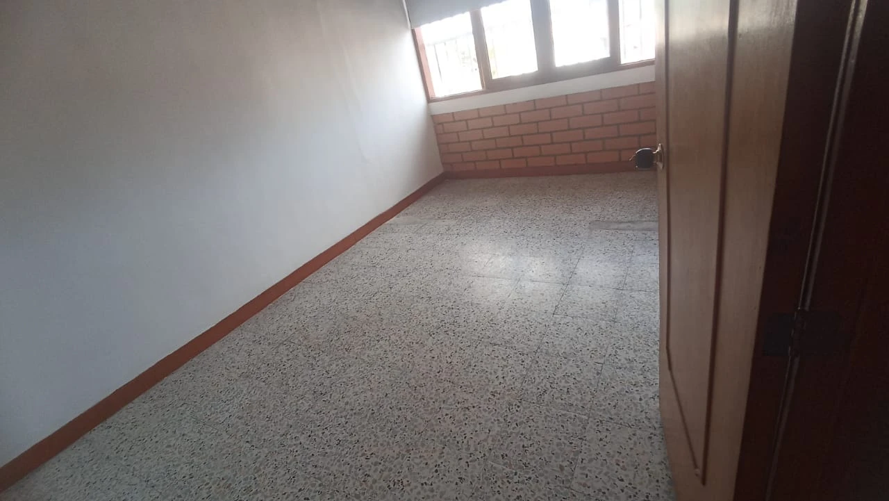 Casa en arriendo Rionegro Laureles