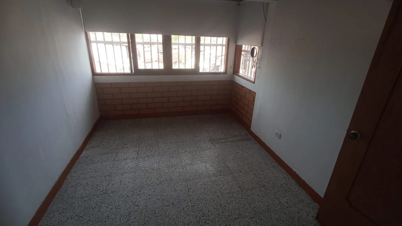 Casa en arriendo Rionegro Laureles