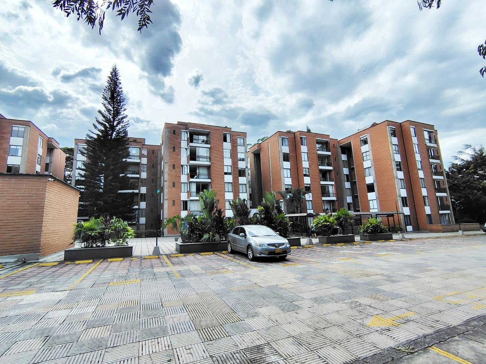 Apartamento en arriendo sector San Lucas