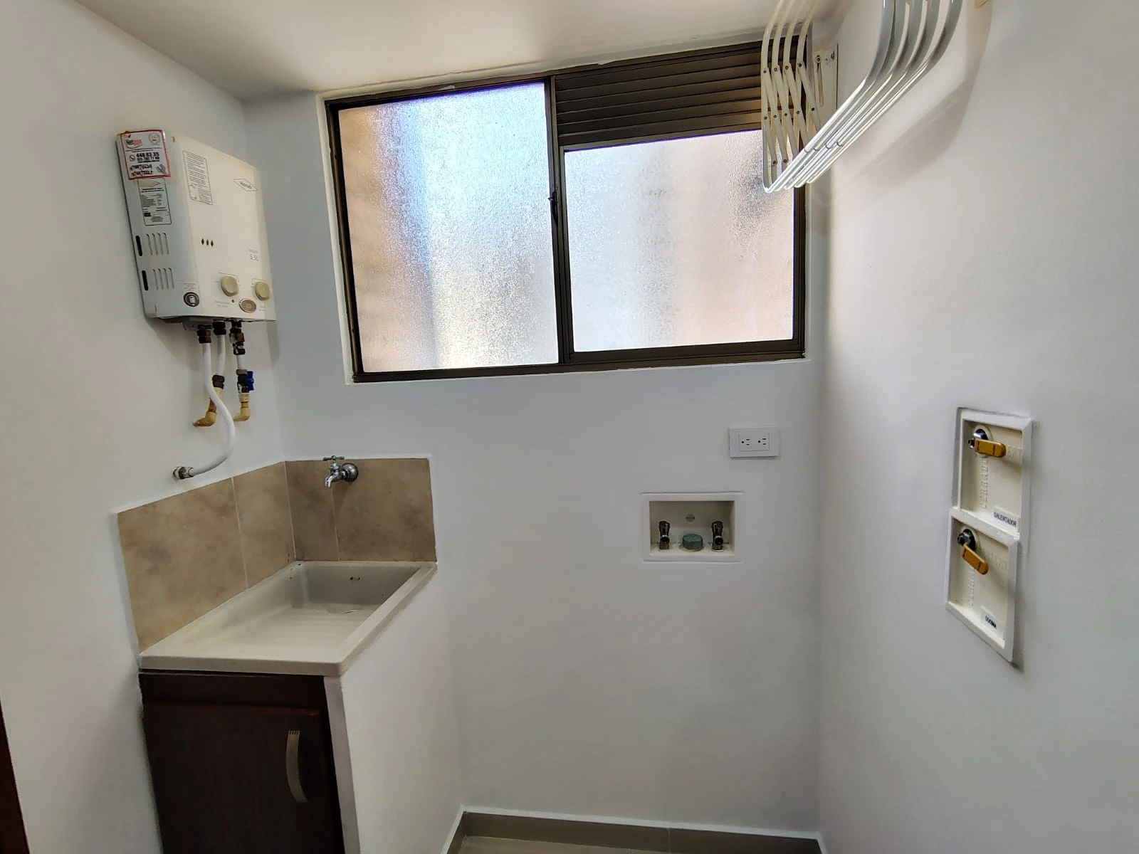 Apartamento en arriendo sector Loma de los Gonzalez