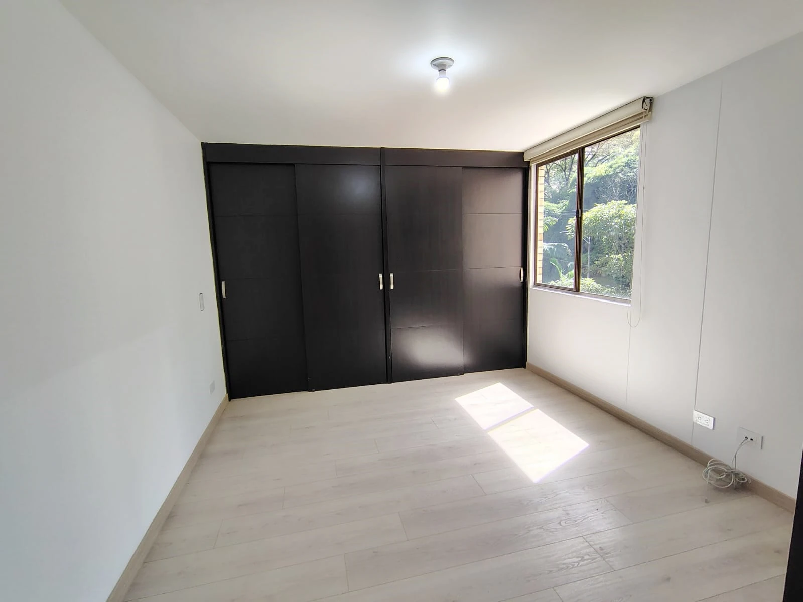 Apartamento en arriendo sector Loma de los Gonzalez