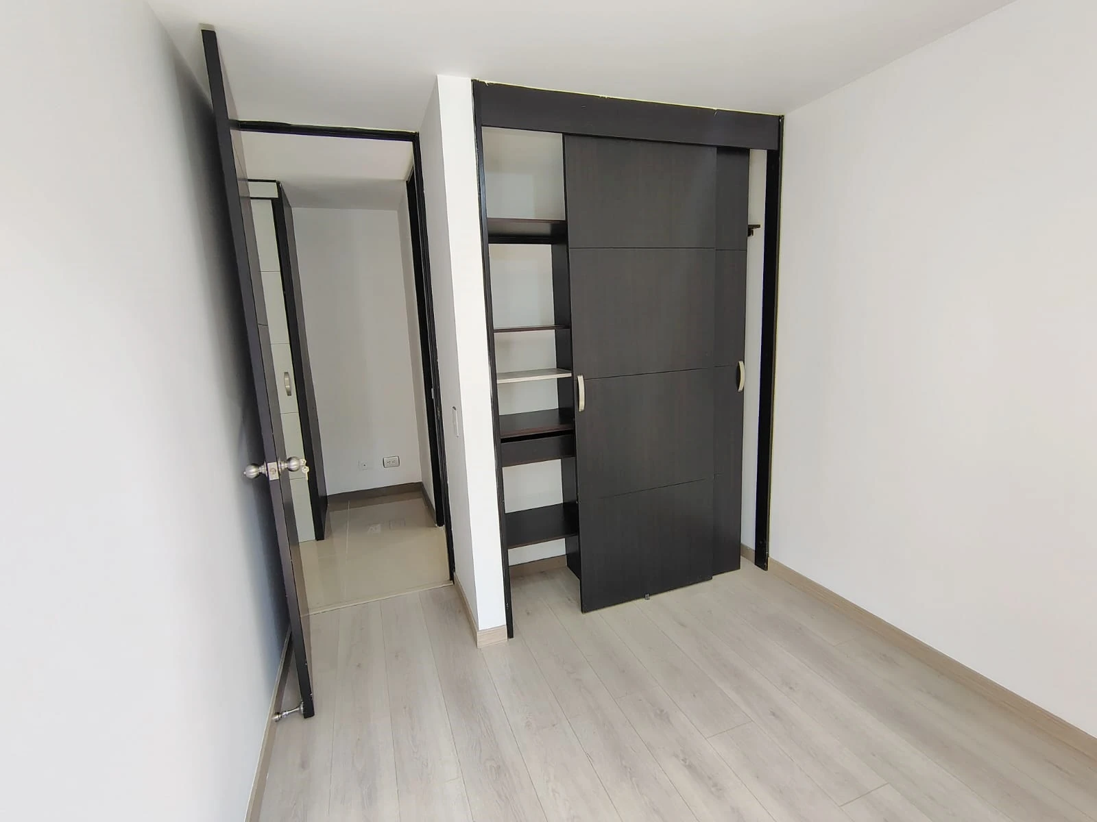 Apartamento en arriendo sector Loma de los Gonzalez