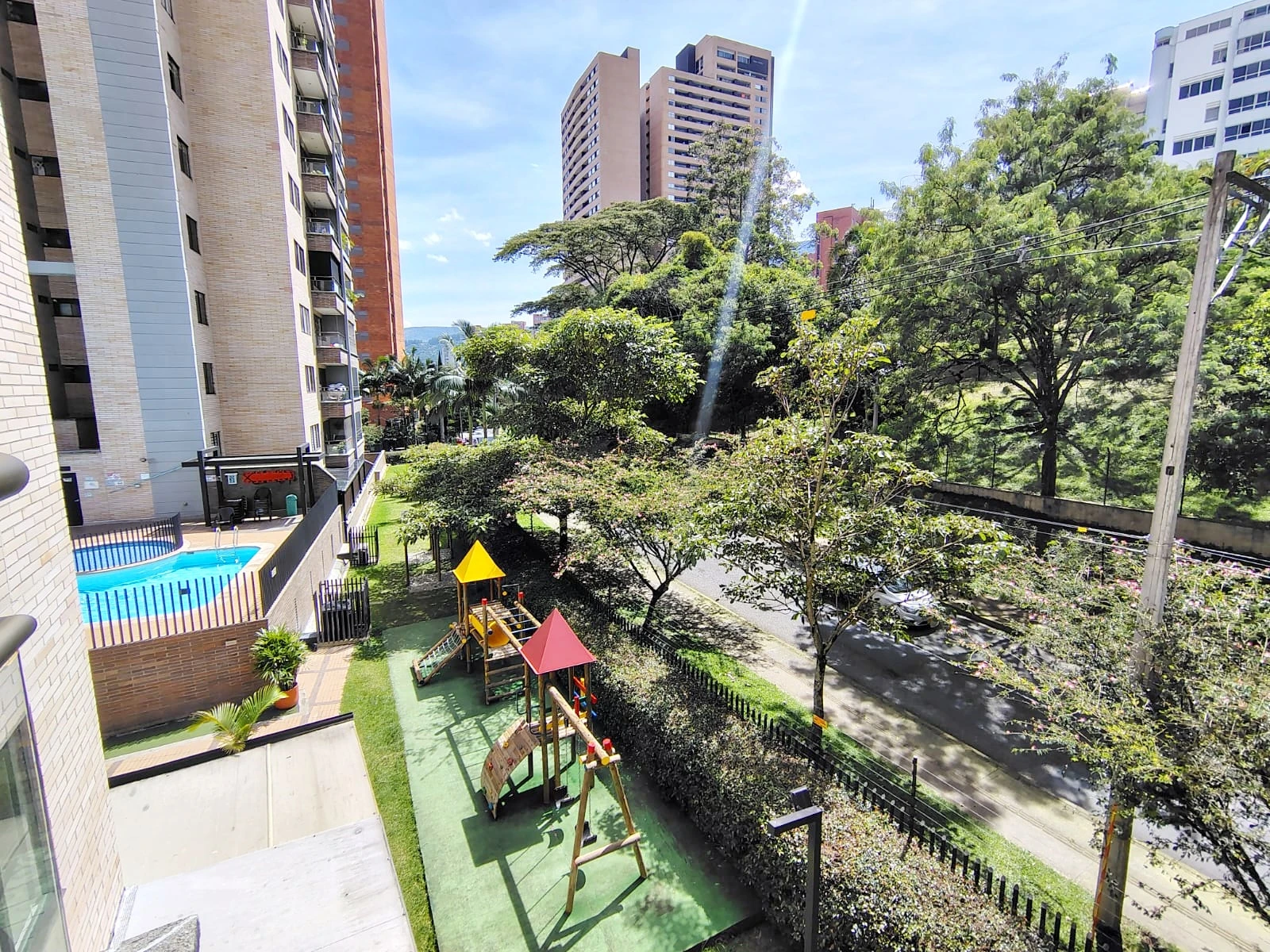 Apartamento en arriendo sector Loma de los Gonzalez