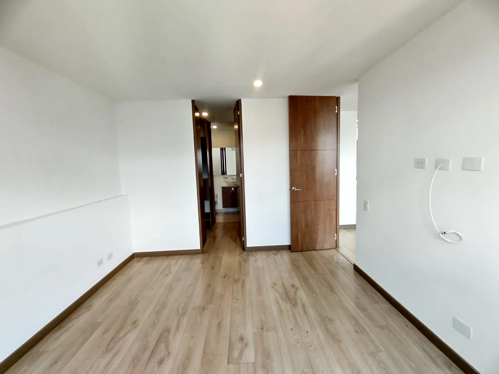 Apartaestudio en arriendo sector Loma de los González