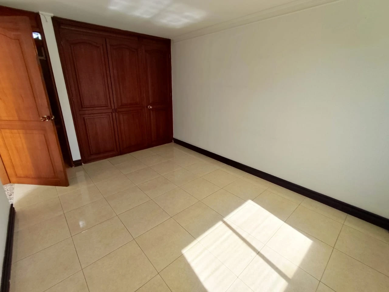 Apartaestudio  en arriendo sector Padre Marianito