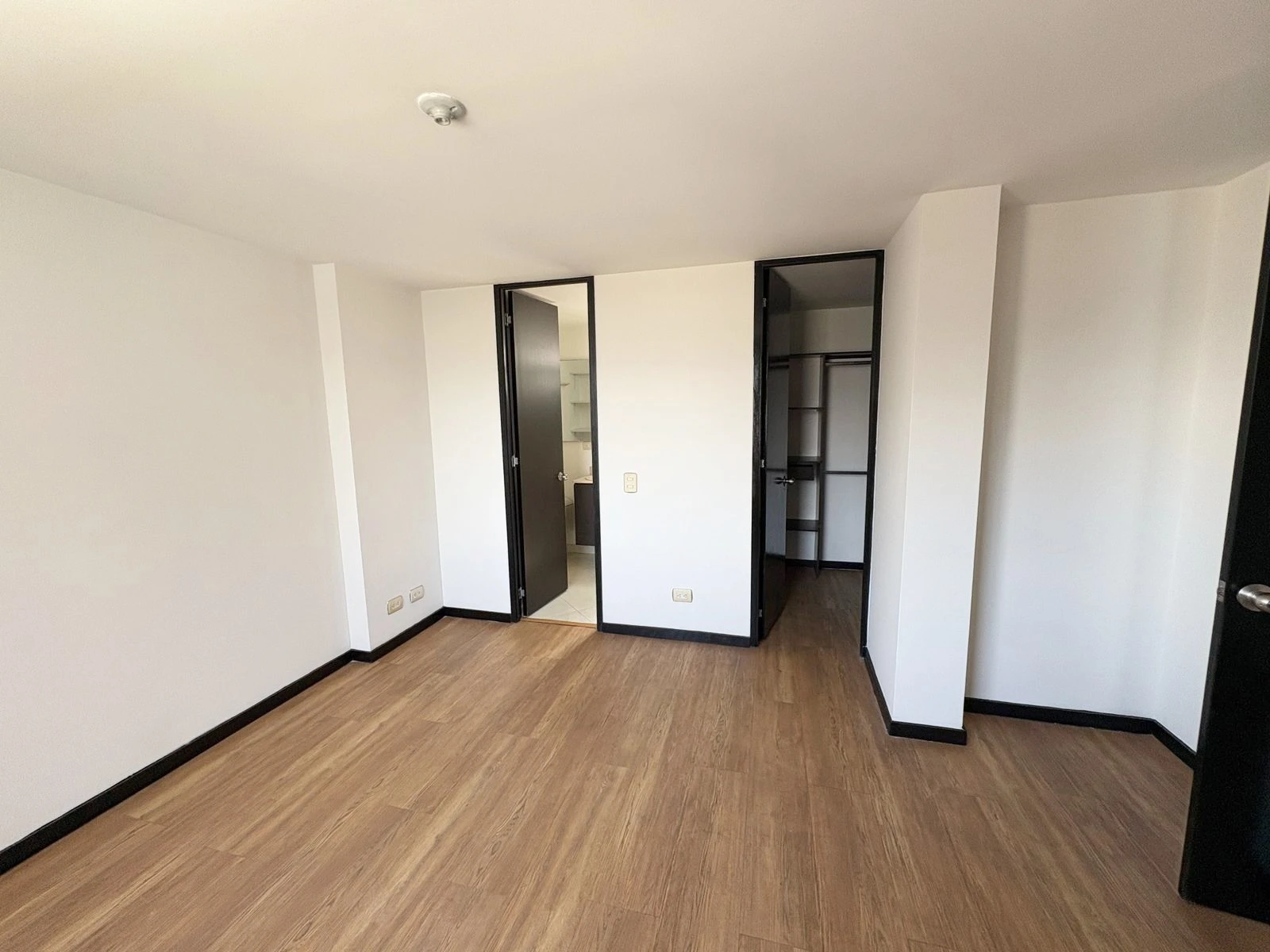 Apartamento en arriendo sector Ciudad del Rio 