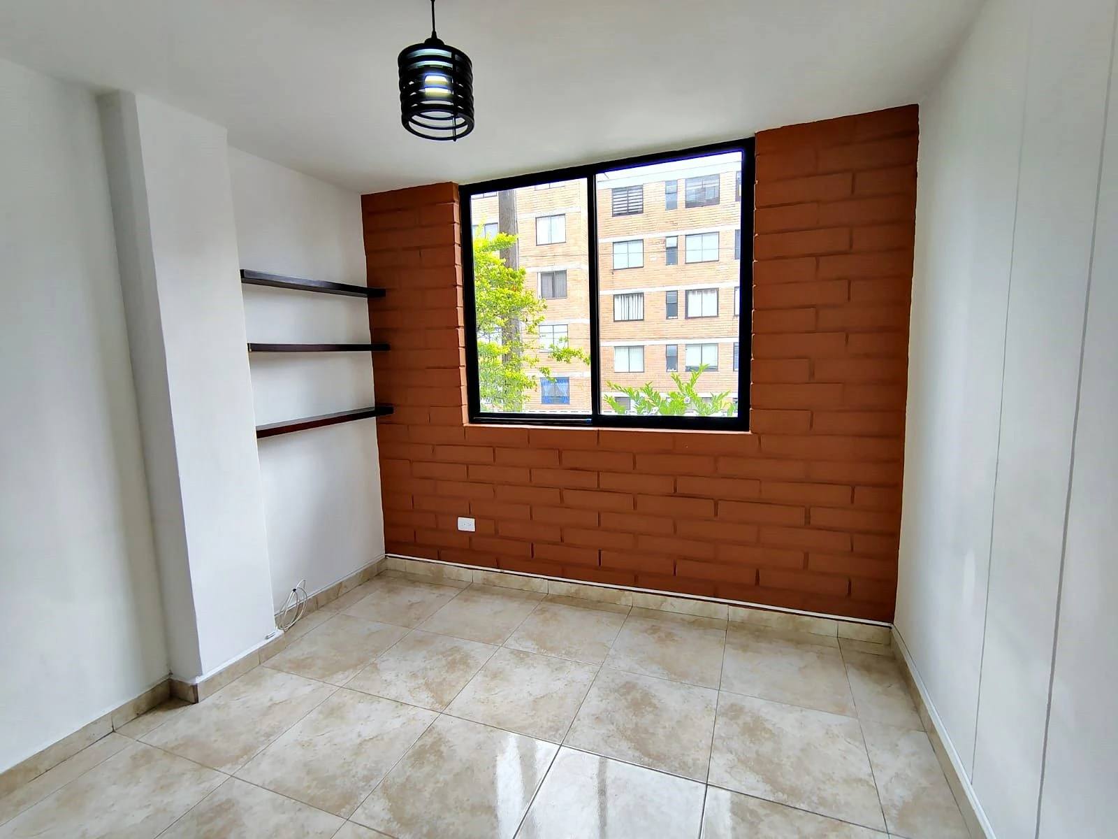 Apartamento en arriendo sector Loma del Indio