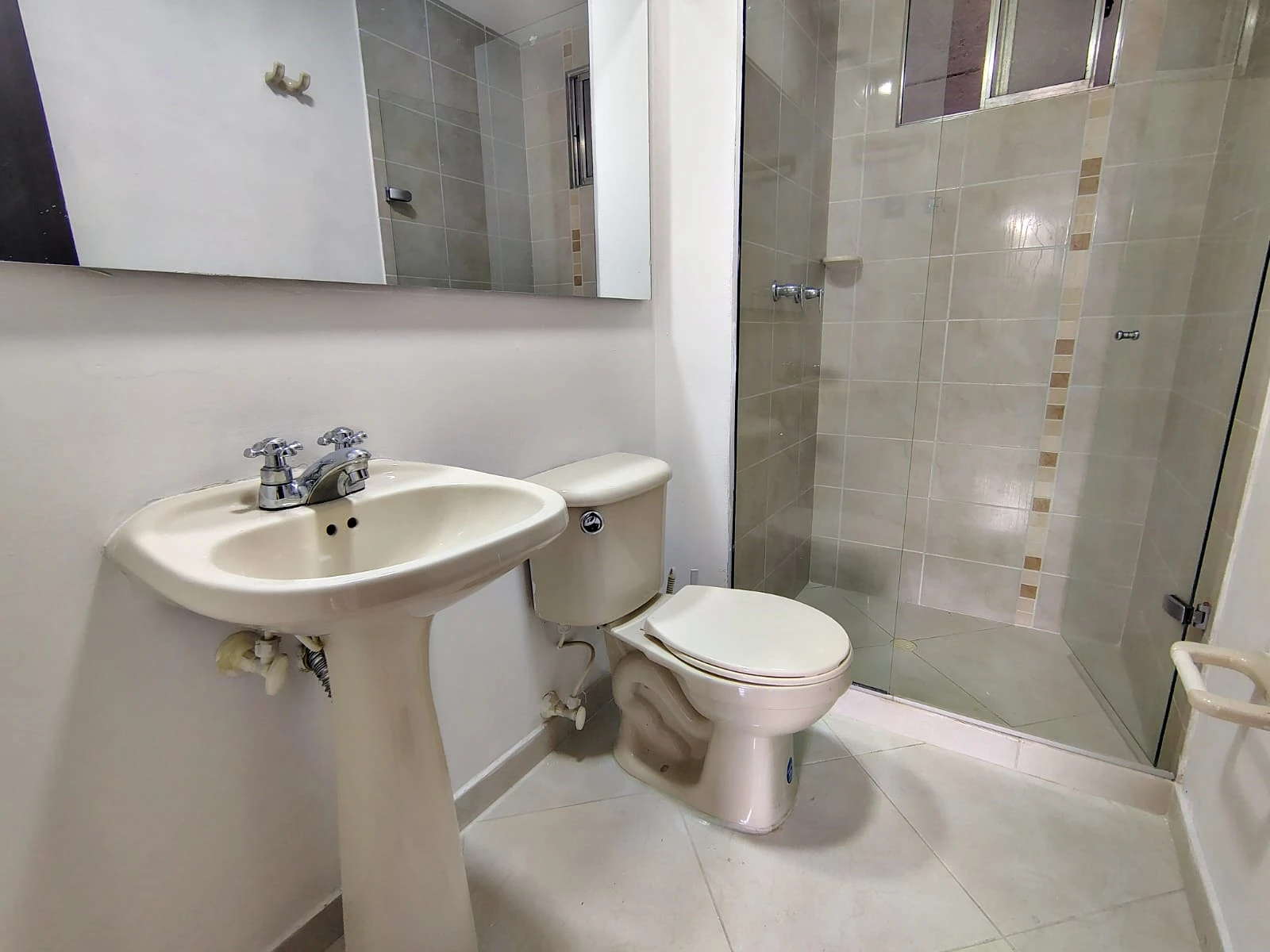 Apartamento en arriendo sector Ciudad del Rio