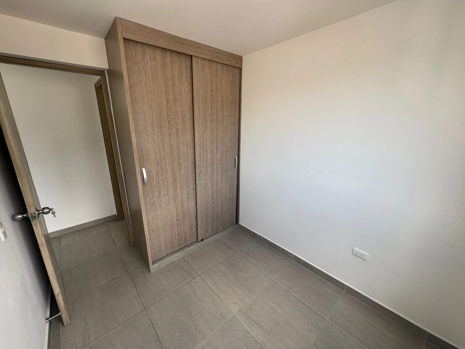 Apartamento en arriendo sector Santana