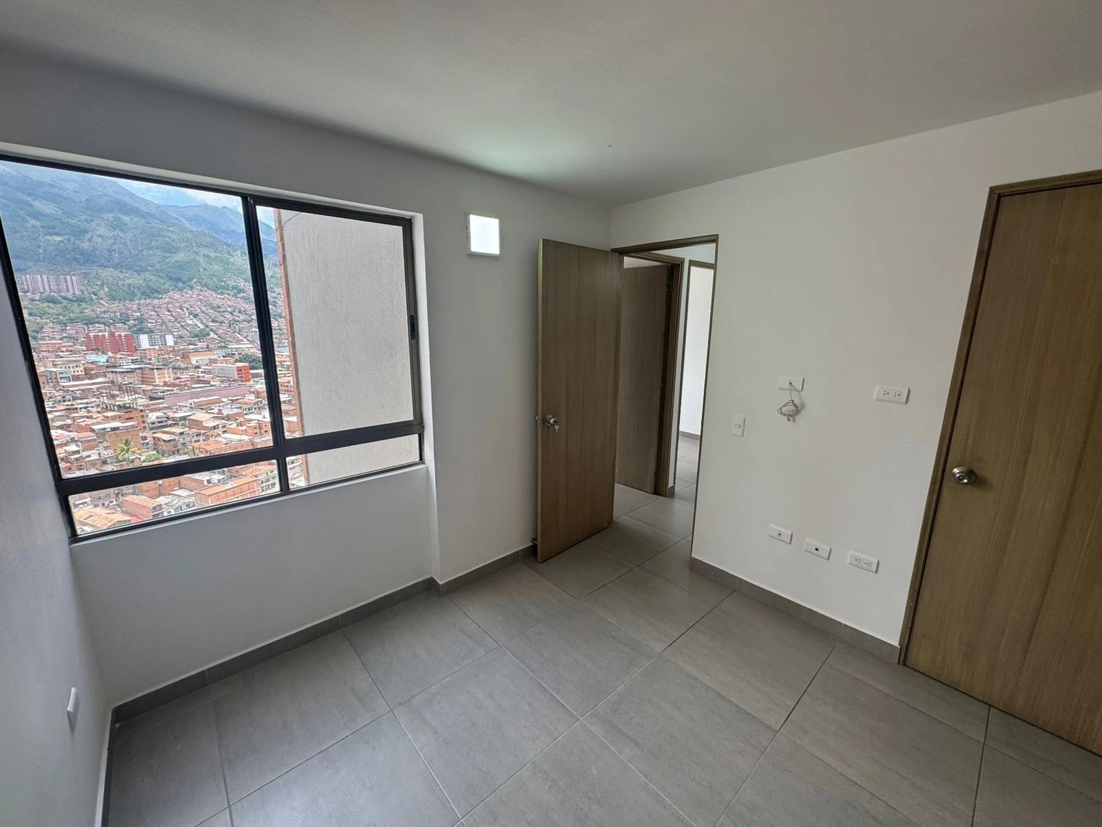 Apartamento en arriendo sector Santana