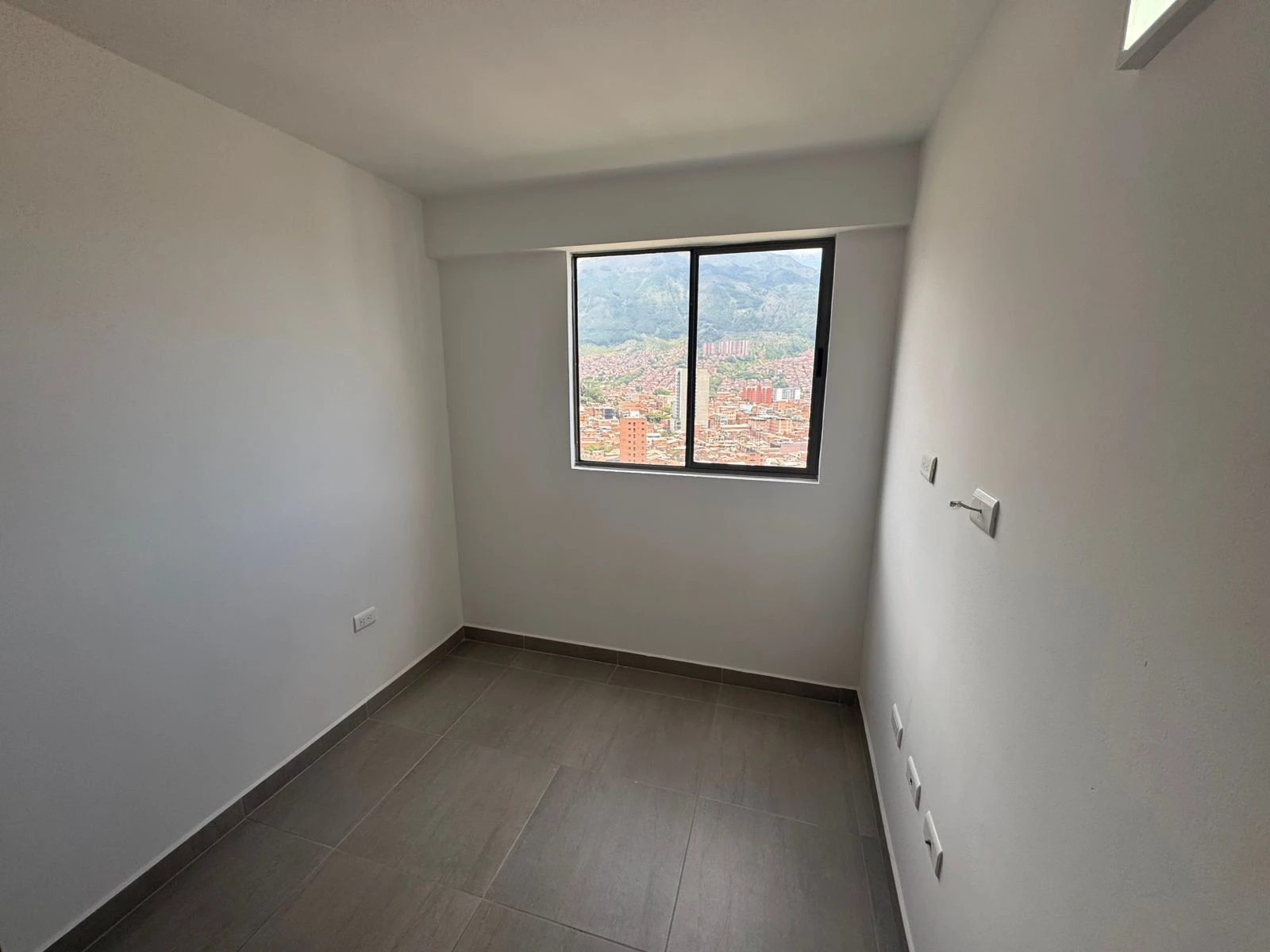 Apartamento en arriendo sector Santana