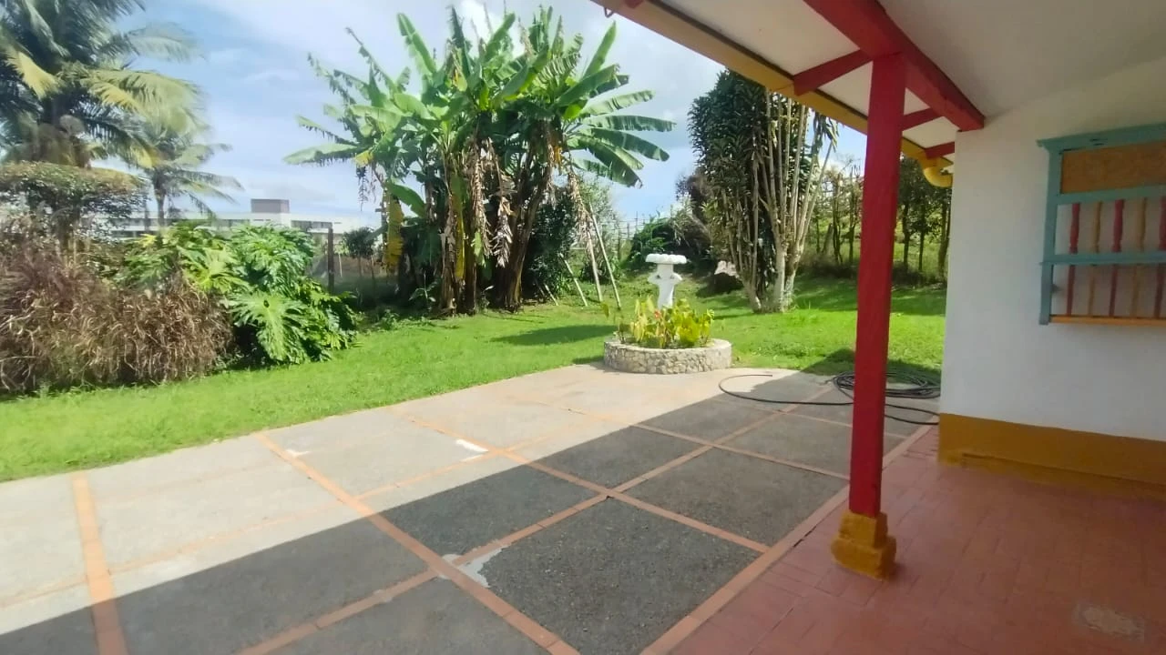 Casa lote en arriendo en el Tablazo 