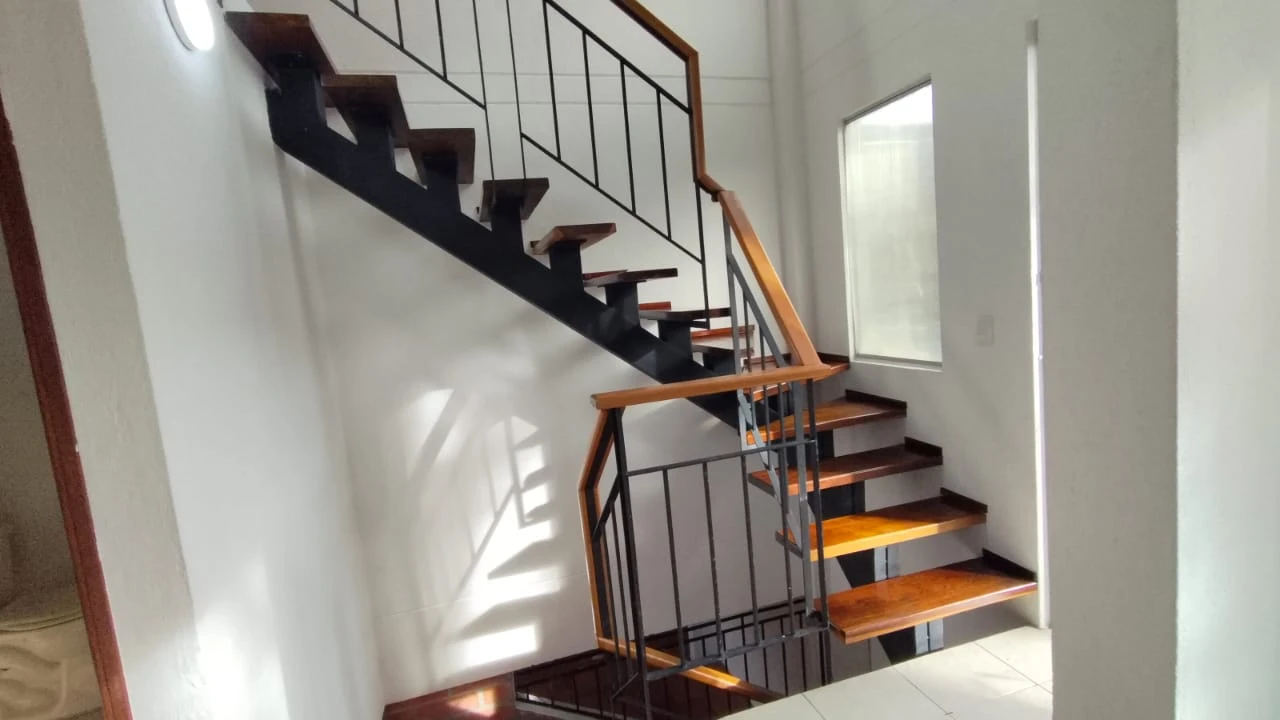 Casa en arriendo en Samanes, sector UCO, Rionegro