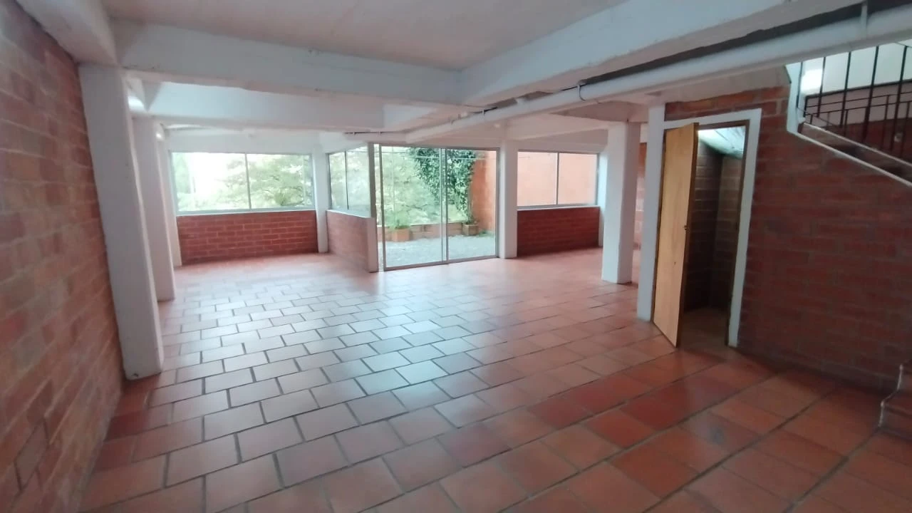 Casa en arriendo en Samanes, sector UCO, Rionegro