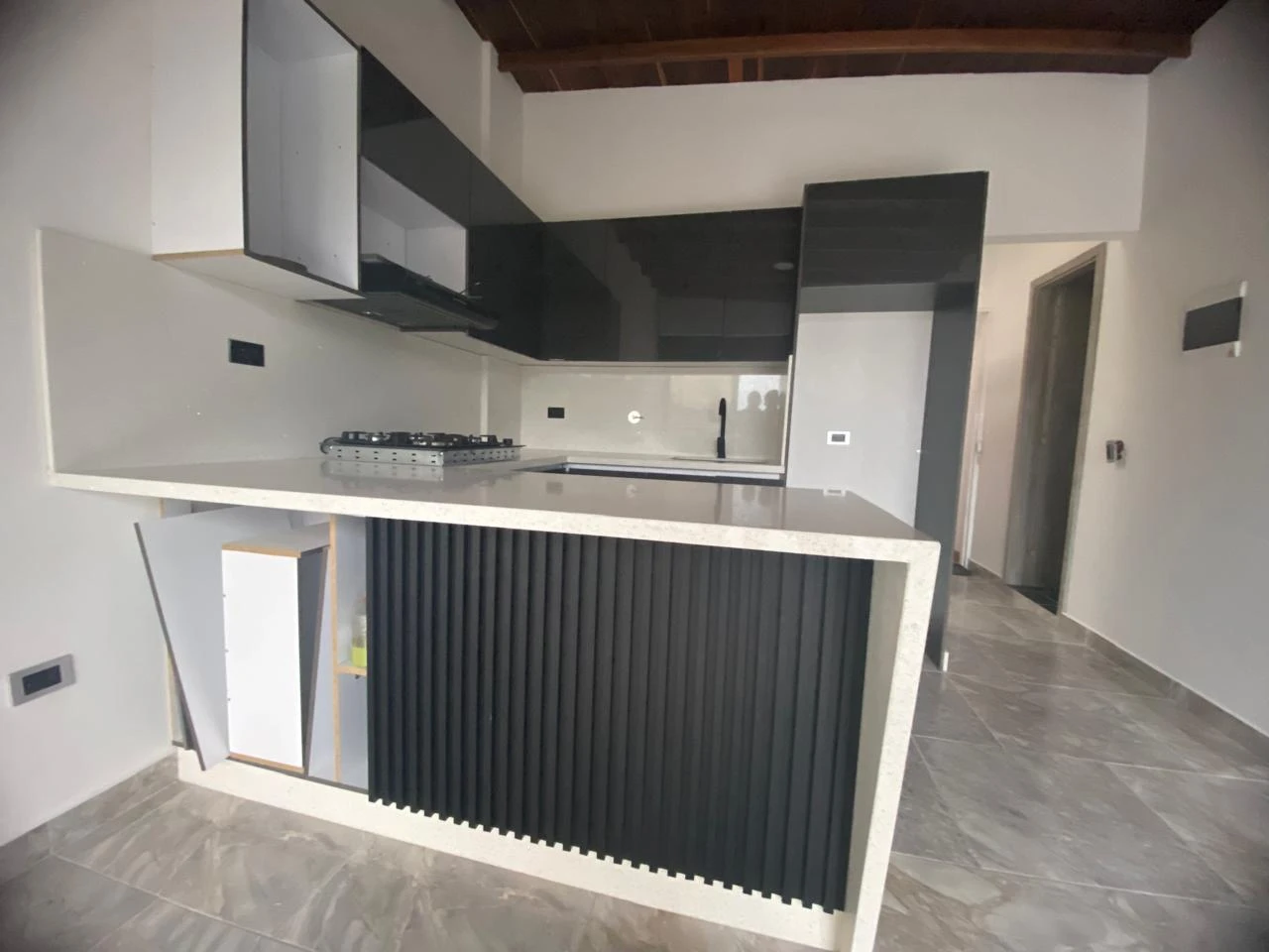 Arriendo Apartamento sector Manrique Central