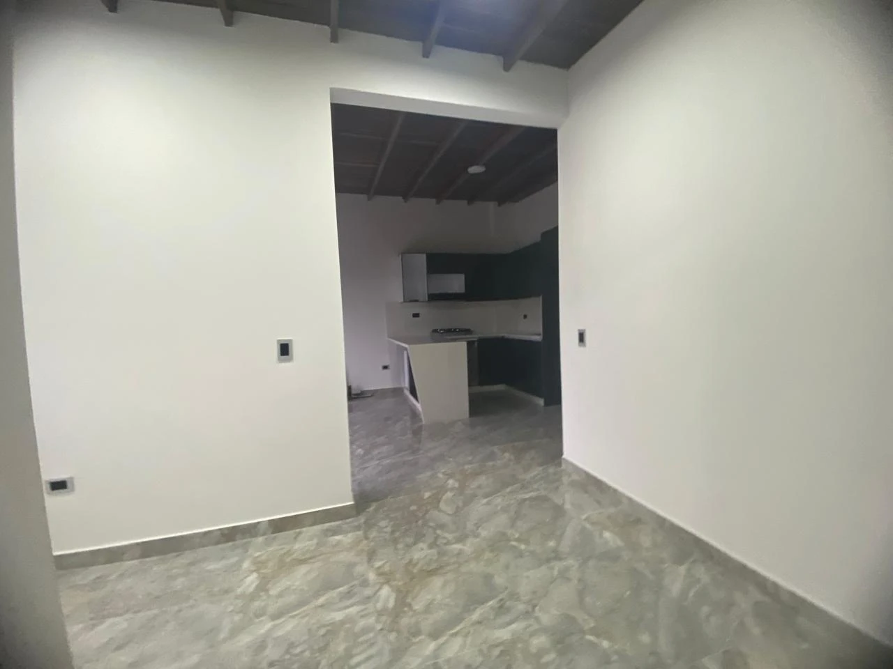 Arriendo Apartamento sector Manrique Central
