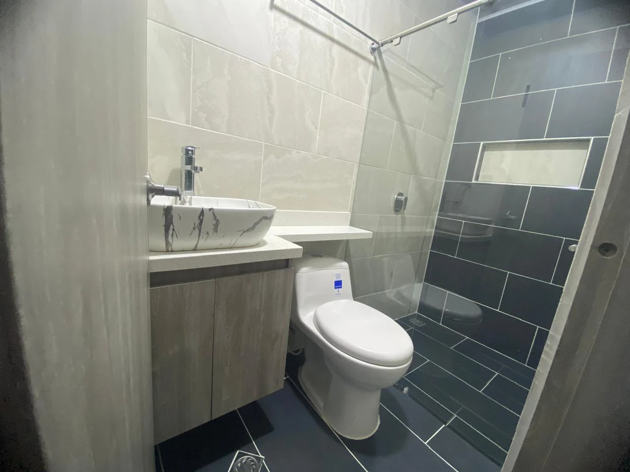 Arriendo Apartamento sector Manrique Central