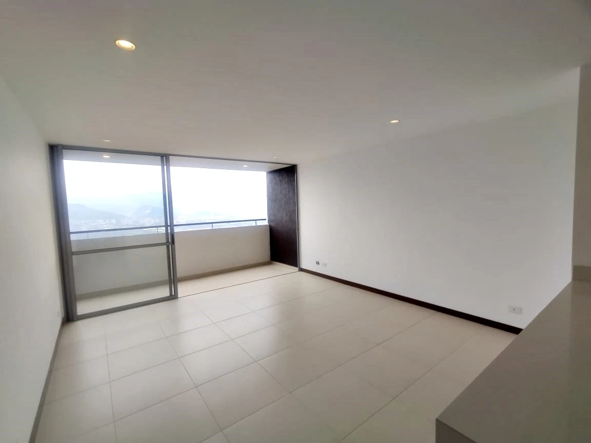 Apartamento en arriendo sector Loma de los Gonzalez