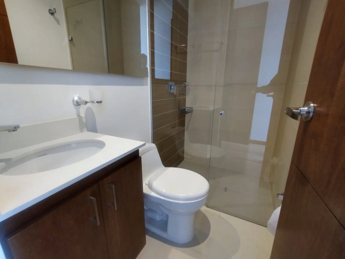 Apartamento en arriendo sector Loma de los Gonzalez