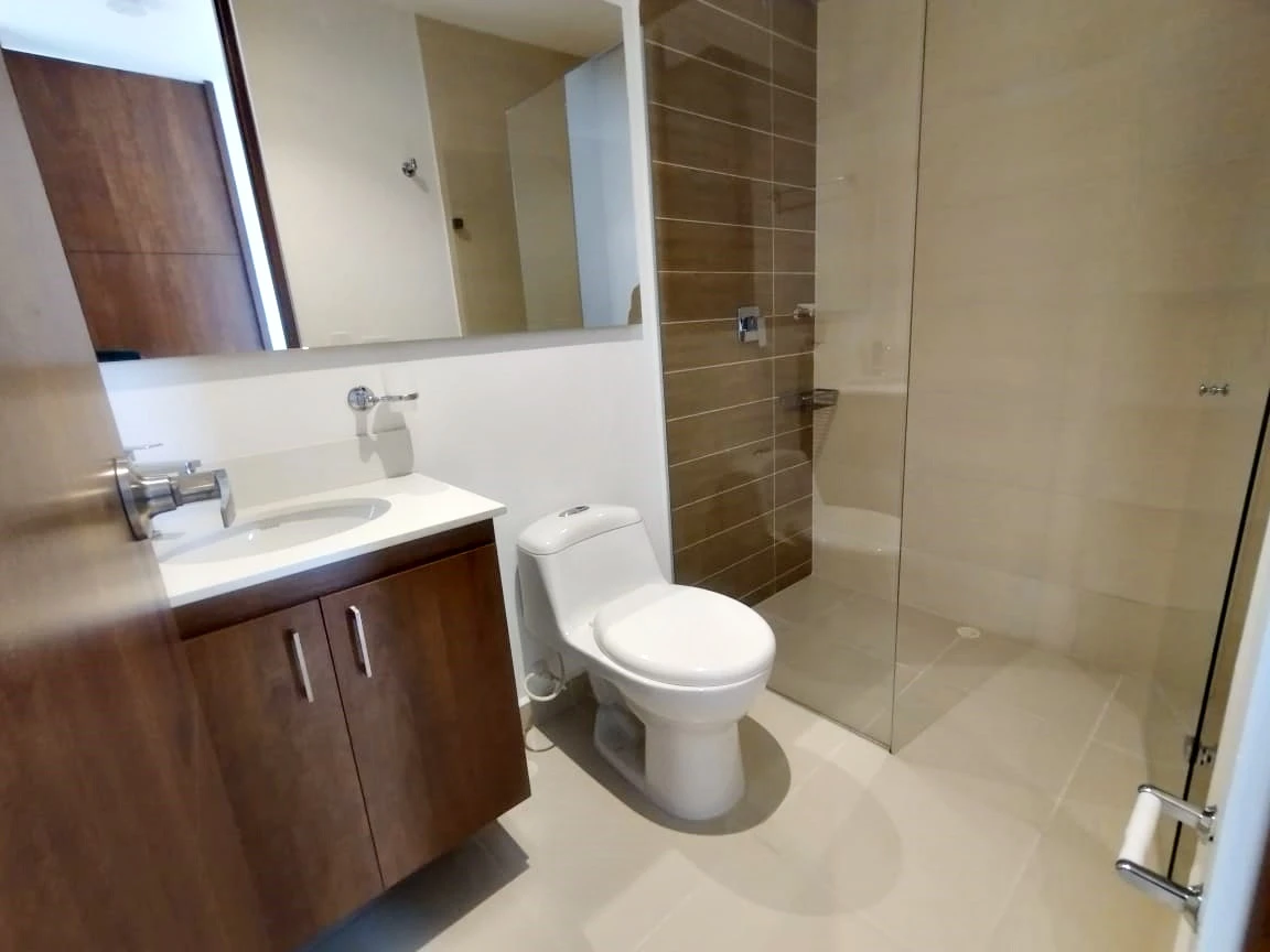 Apartamento en arriendo sector Loma de los Gonzalez