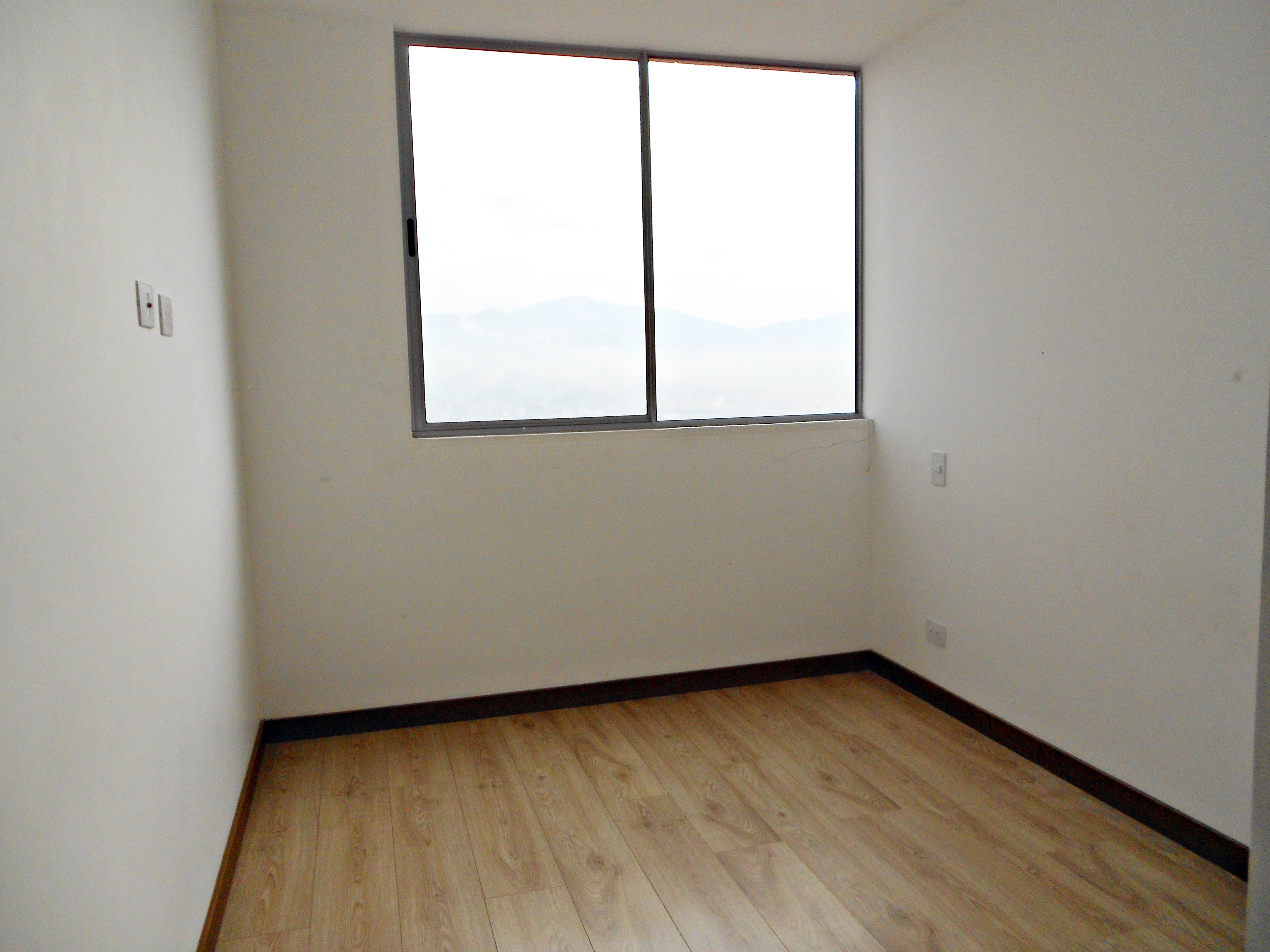 Apartamento en arriendo sector Loma de los Gonzalez